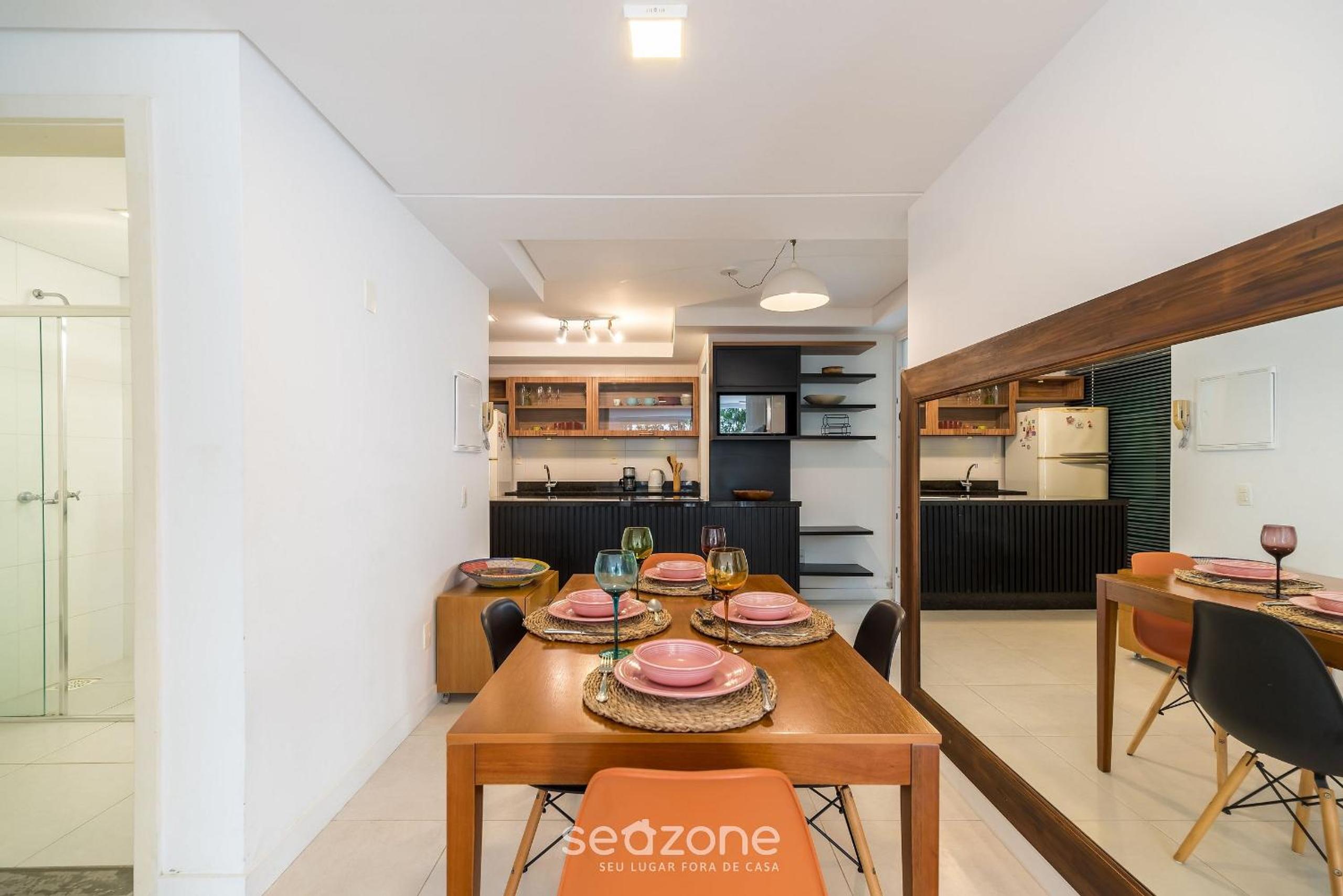 Beautiful Apart w/ Balcony 500m from Beach NNG0102