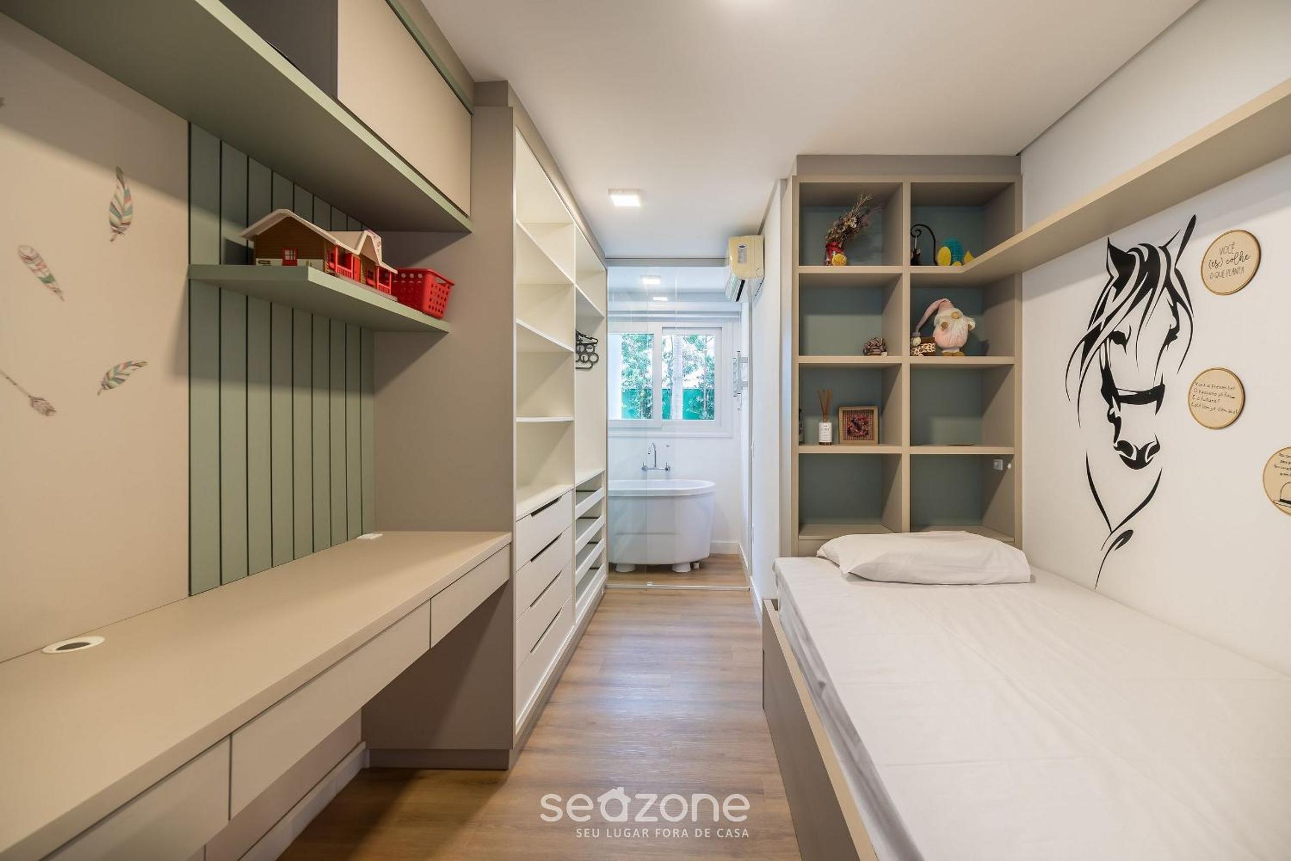 Beautiful Apart w/ Balcony 500m from Beach NNG0102