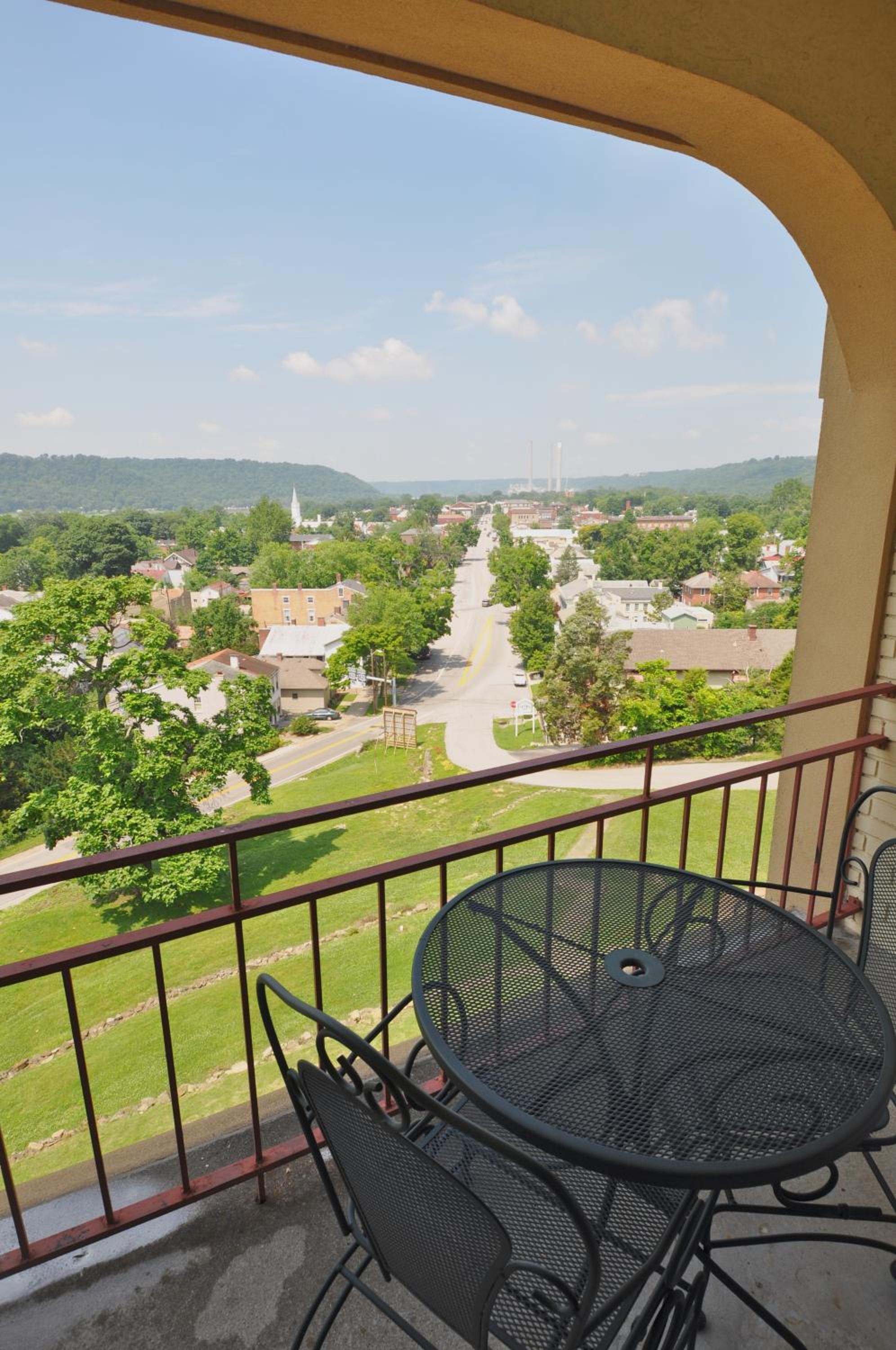 Hillside Inn