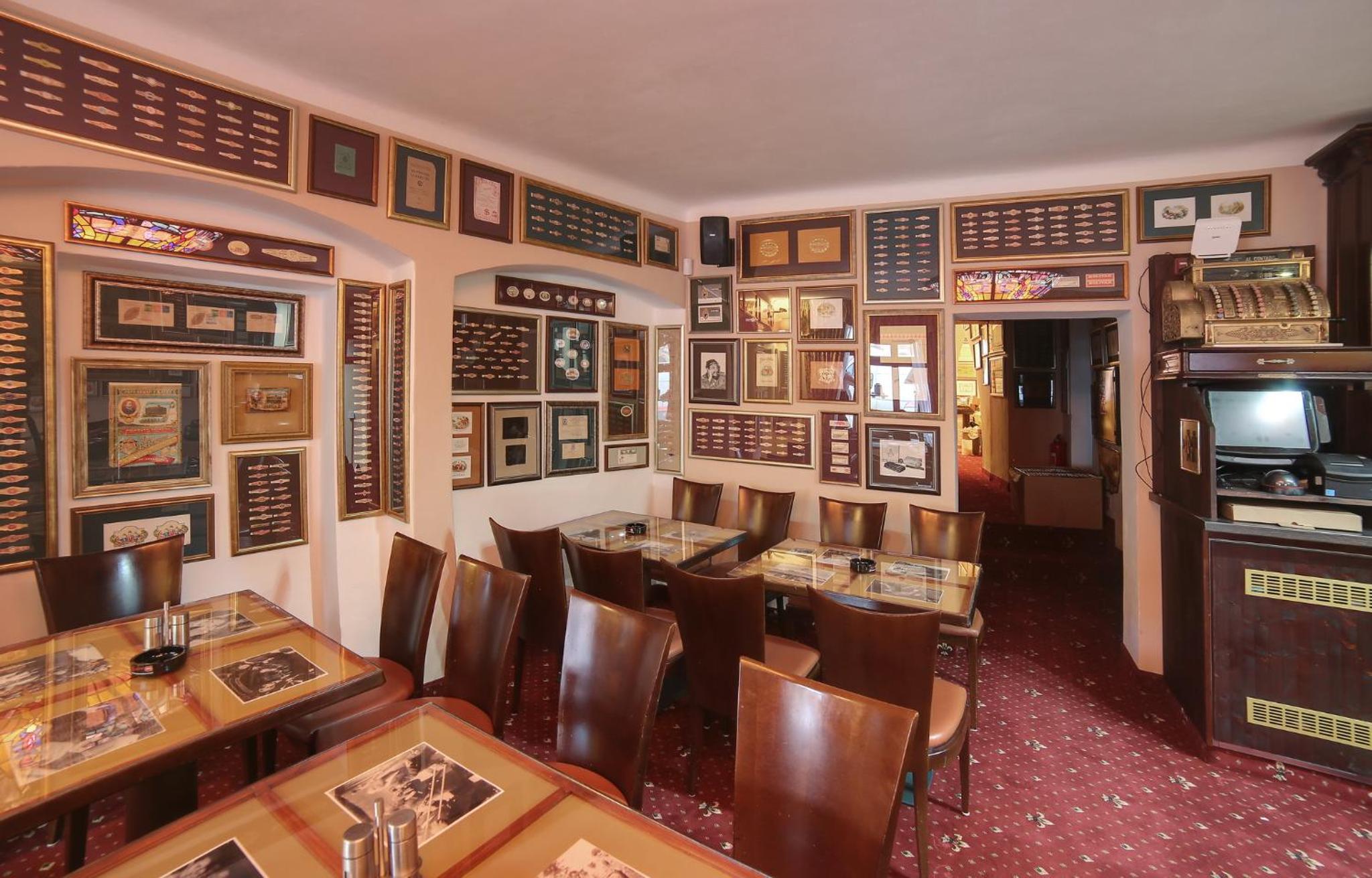 Pension Masonic House