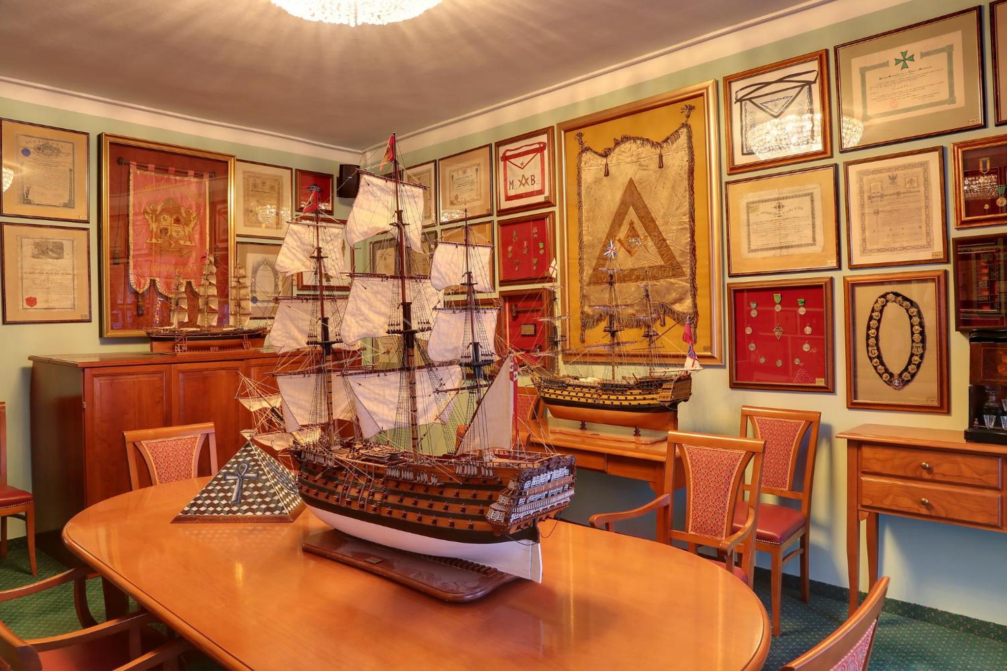 Pension Masonic House