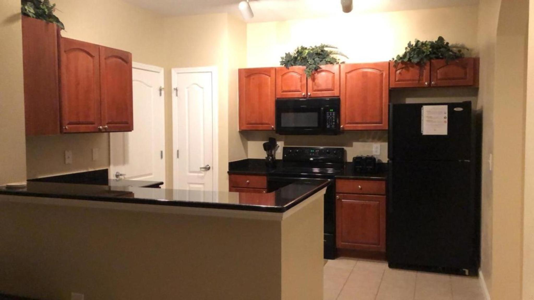 Cane Island Resort 2BR Condo, Close to Attractions