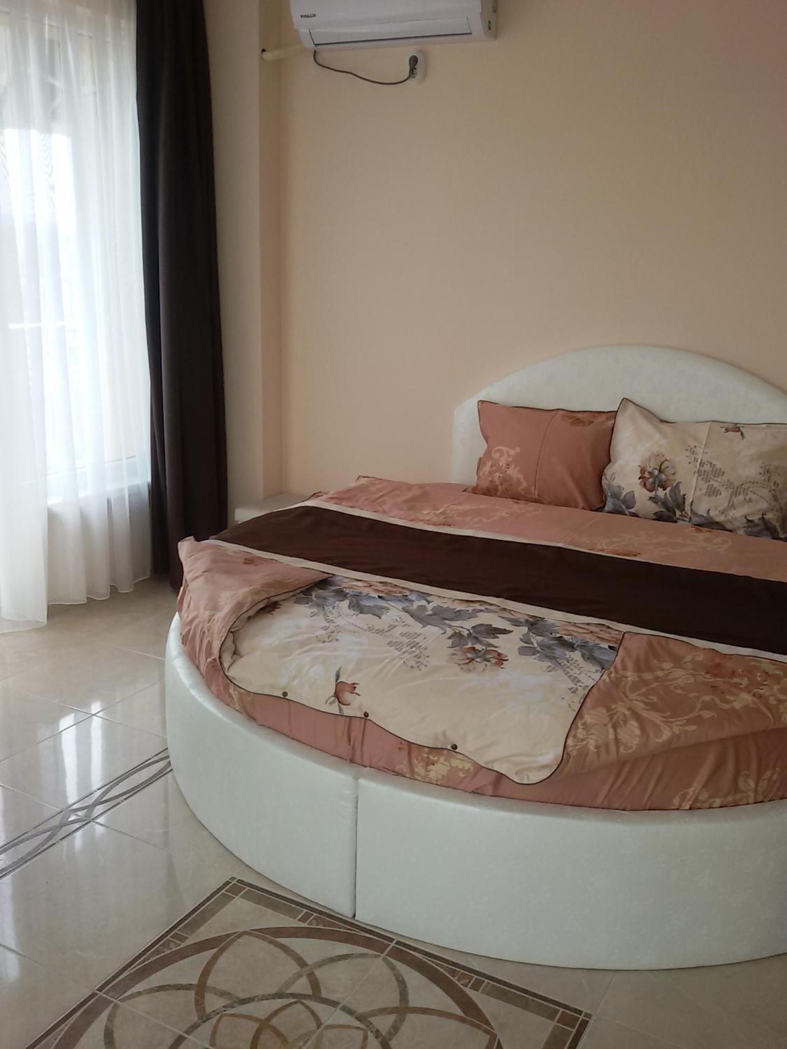 Sandanski Peak Guest Rooms