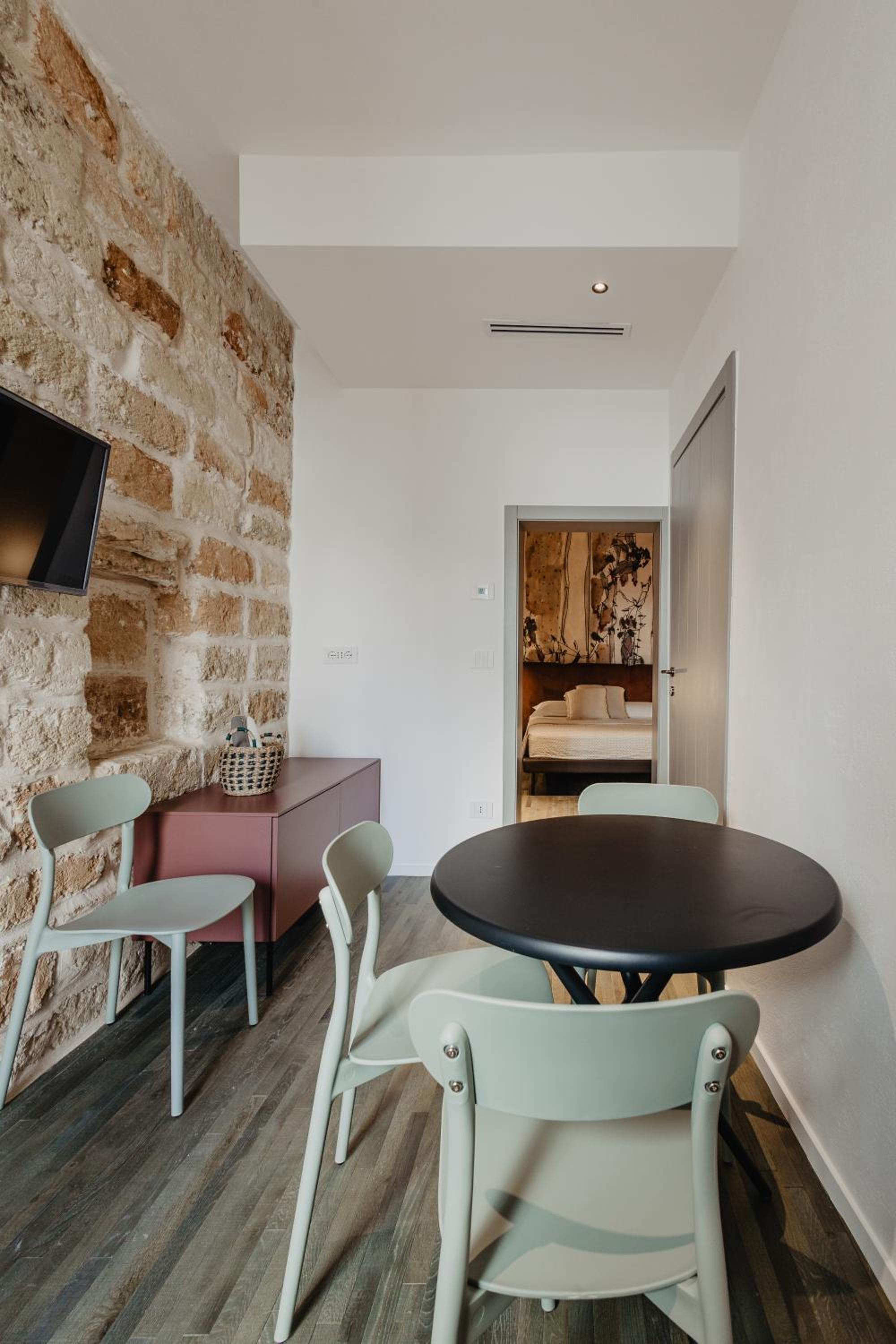Monachile Apartments & Terrrace- Housea