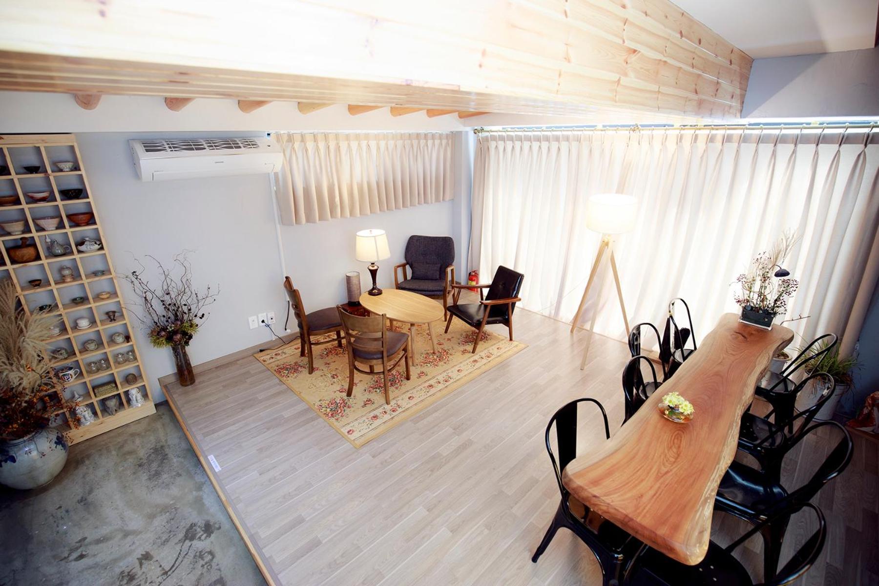 Andong Poong-gyung HOSTEL n LIBRARY