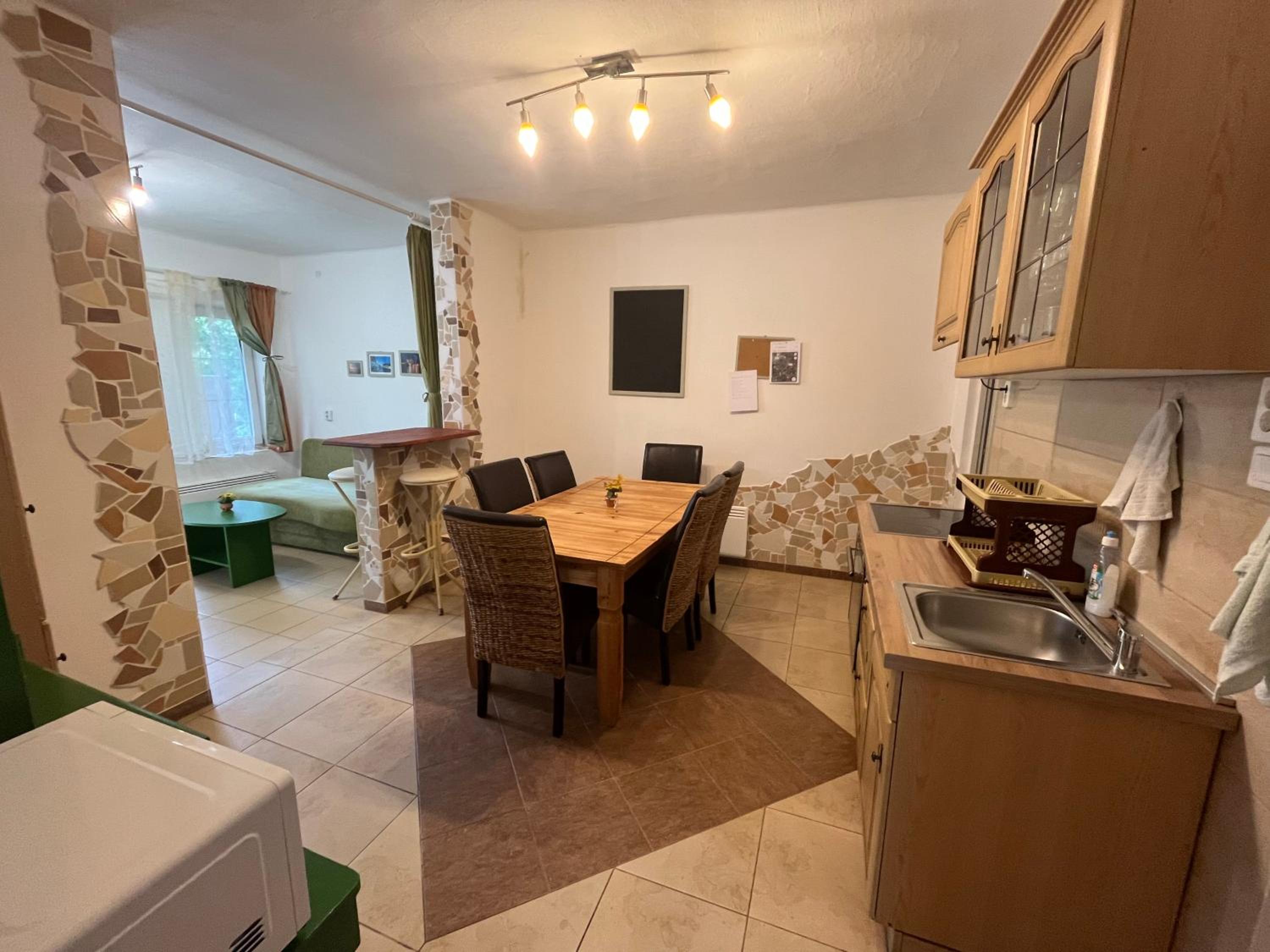 Photo 4