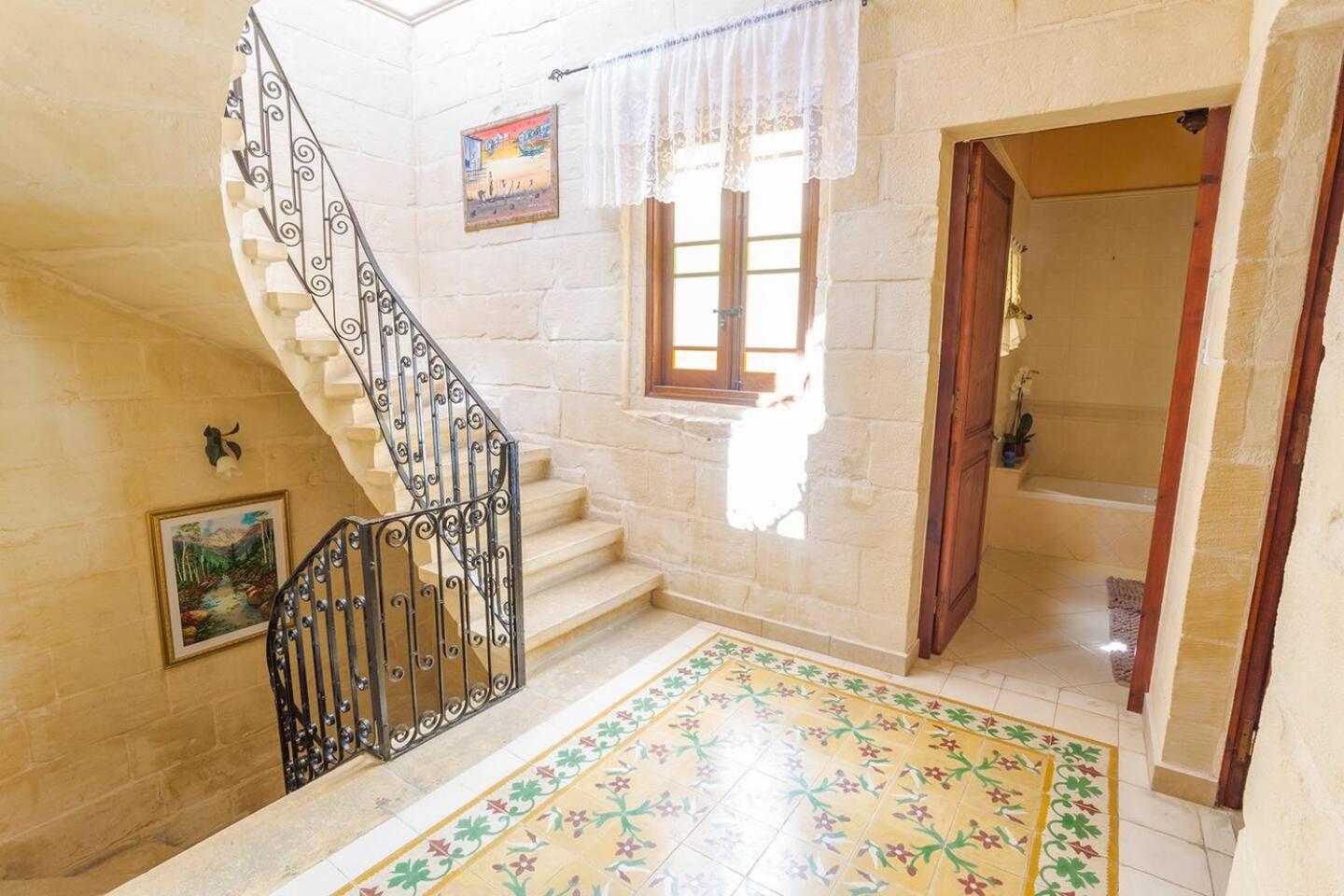 Mellieha Cosy House of Character by Homely