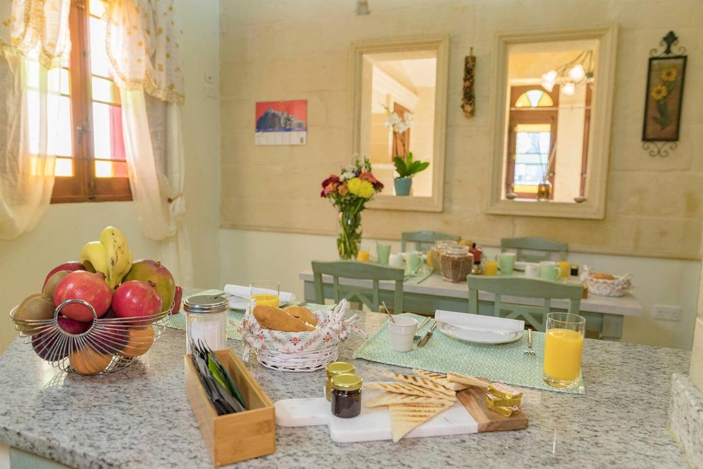 Mellieha Cosy House of Character by Homely