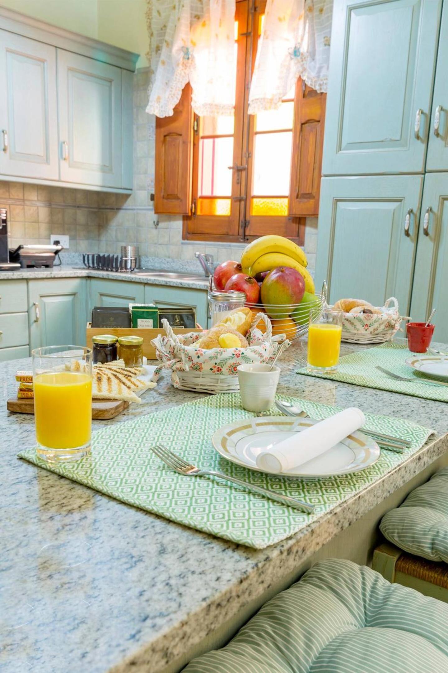 Mellieha Cosy House of Character by Homely