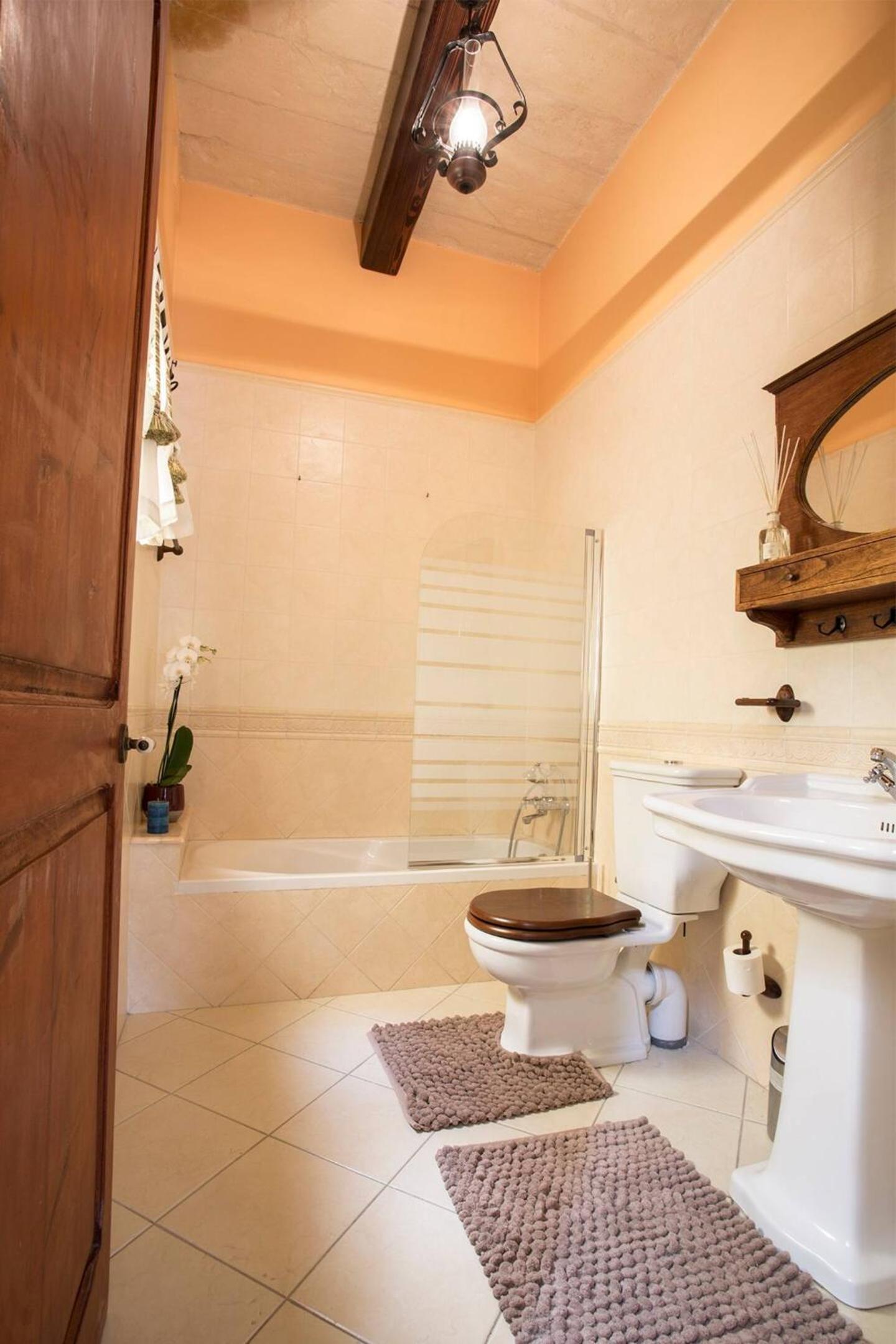 Mellieha Cosy House of Character by Homely