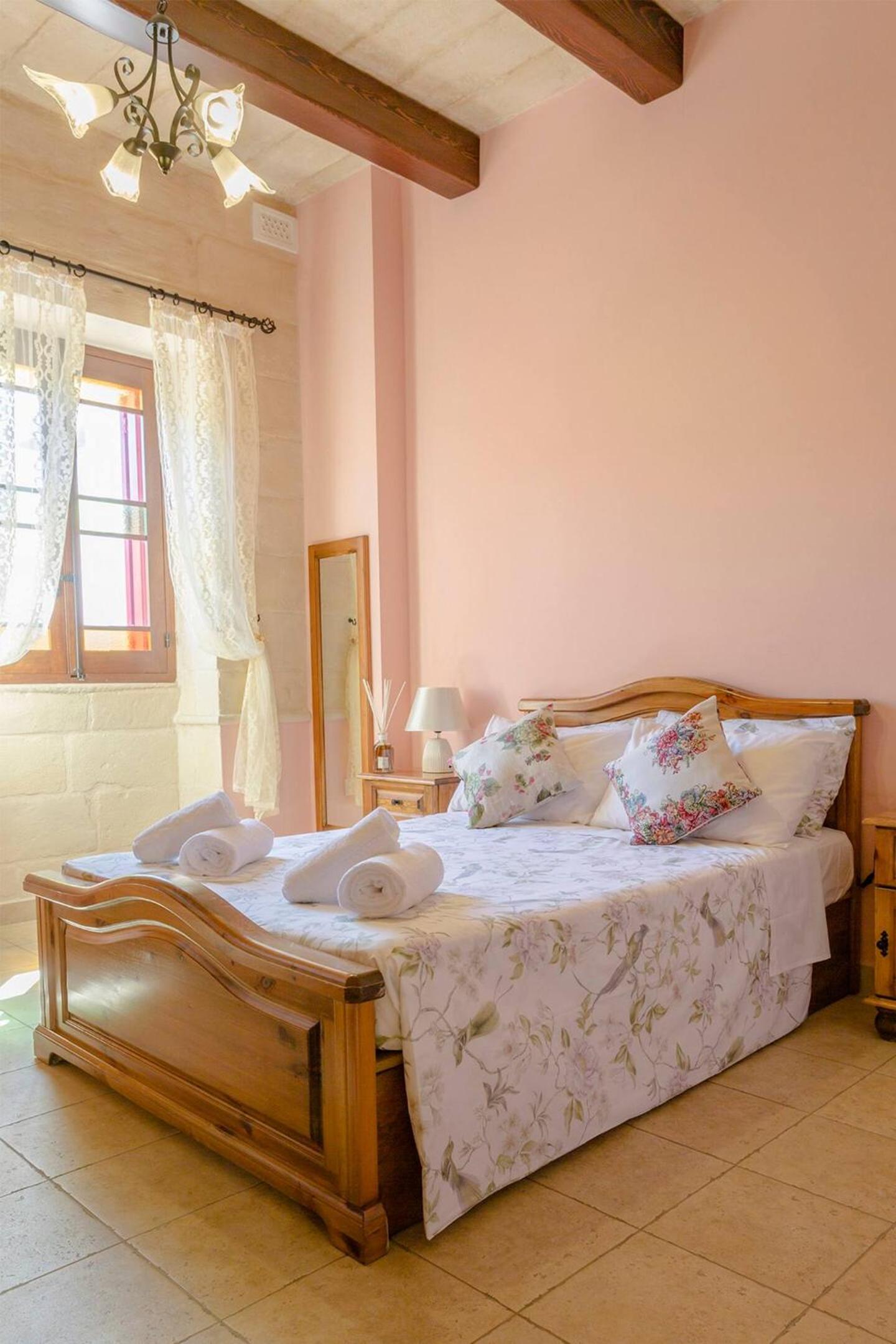 Mellieha Cosy House of Character by Homely
