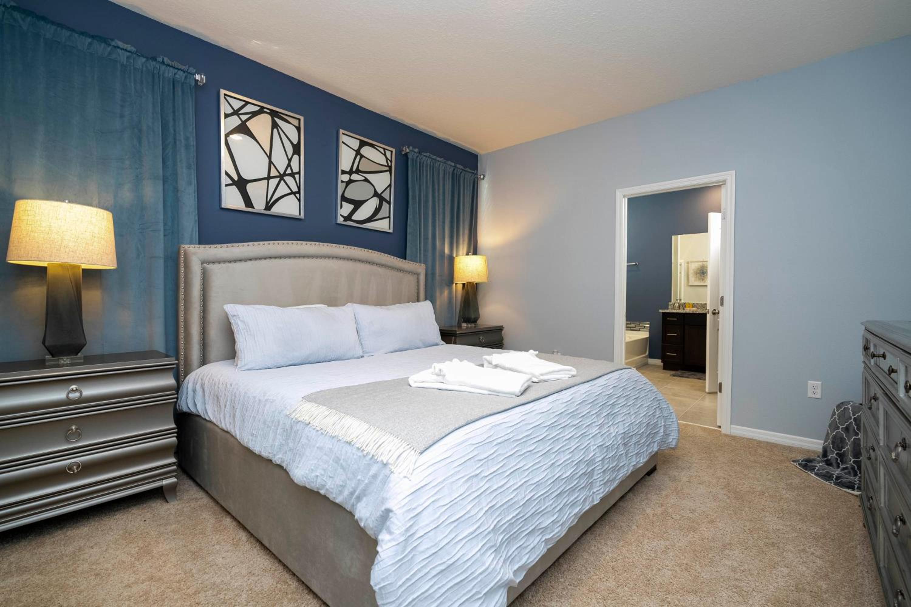 Stunning 5Bd w/ Pool Close to Disney @ Solterra 7829