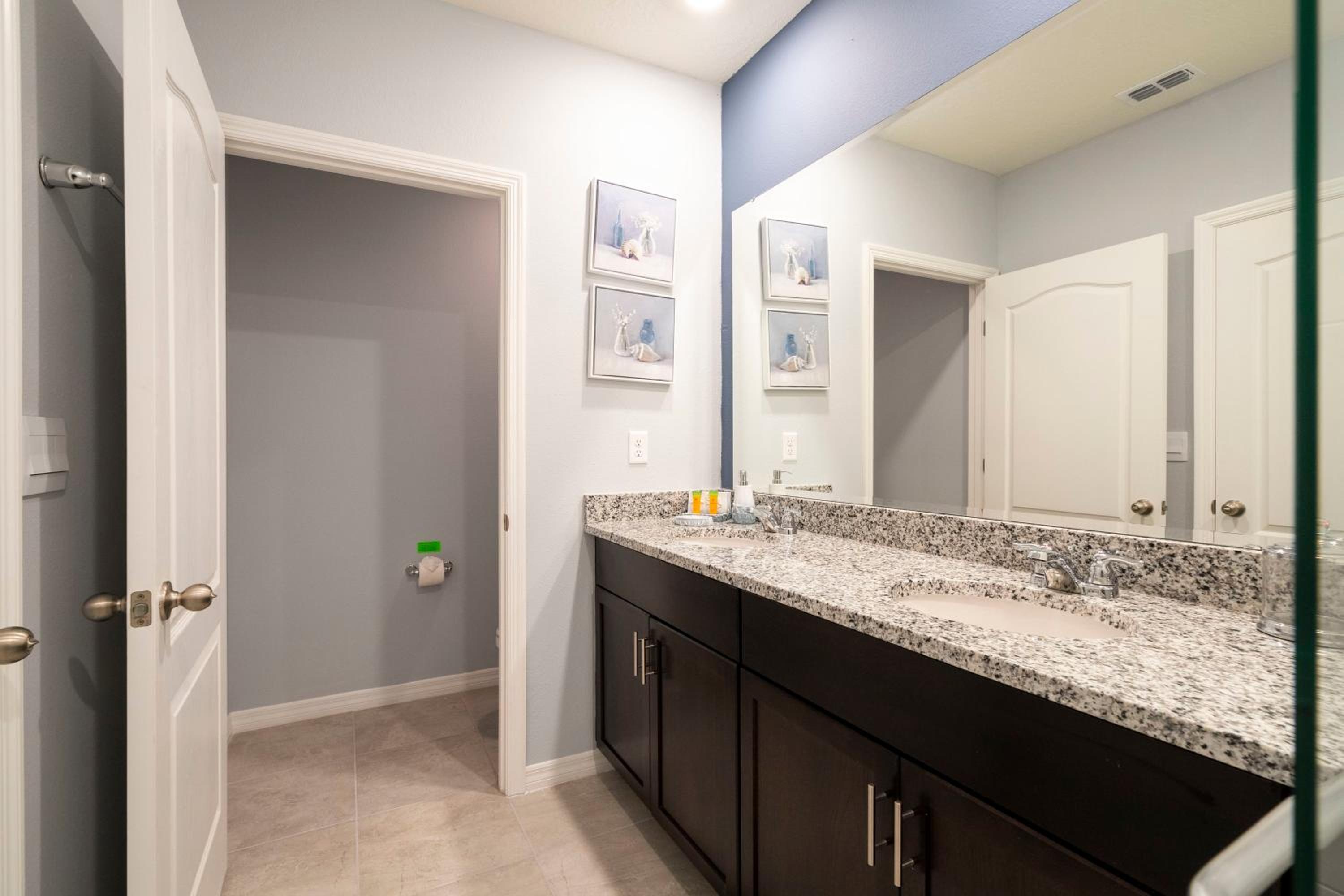Stunning 5Bd w/ Pool Close to Disney @ Solterra 7829