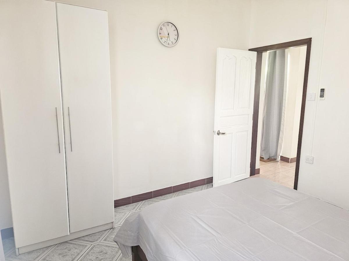 Serene Home in Flic en Flac with Garden & Parking