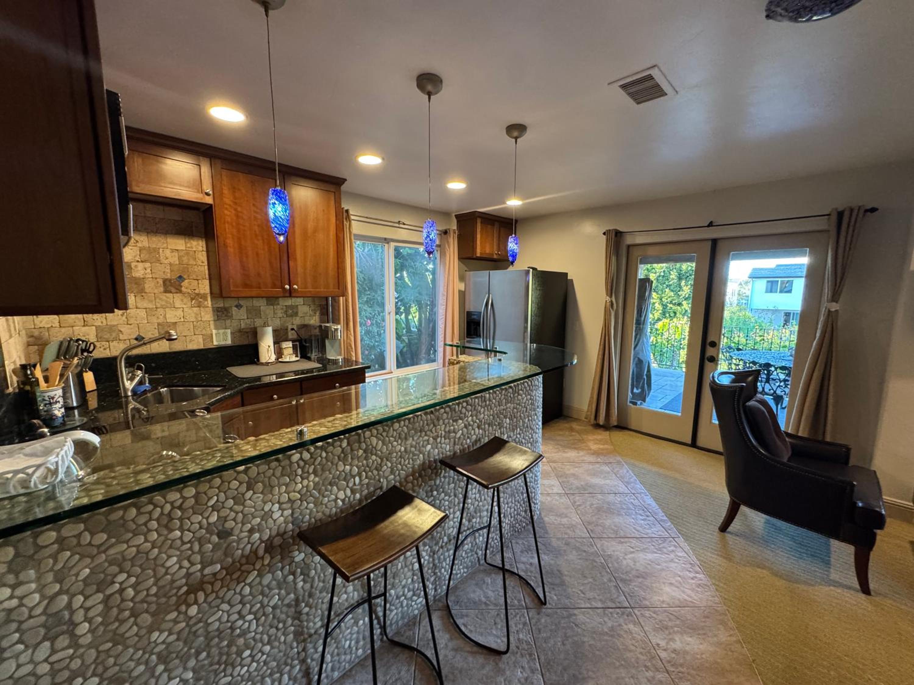 Guesthouse in Coastal Del Mar, California