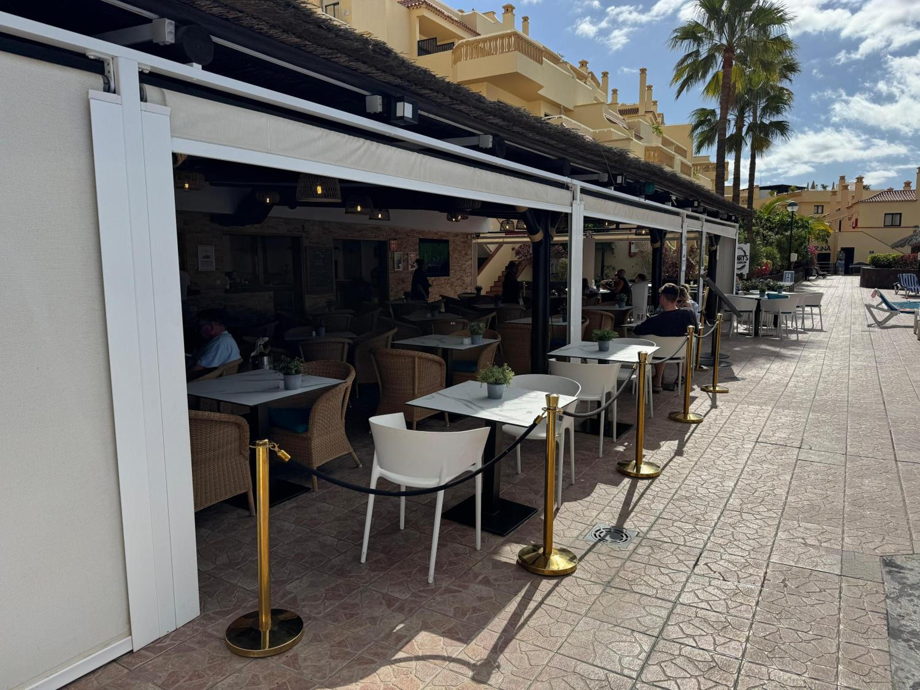 Torviscas Fantastic Apartment with Pool and Private Terrace