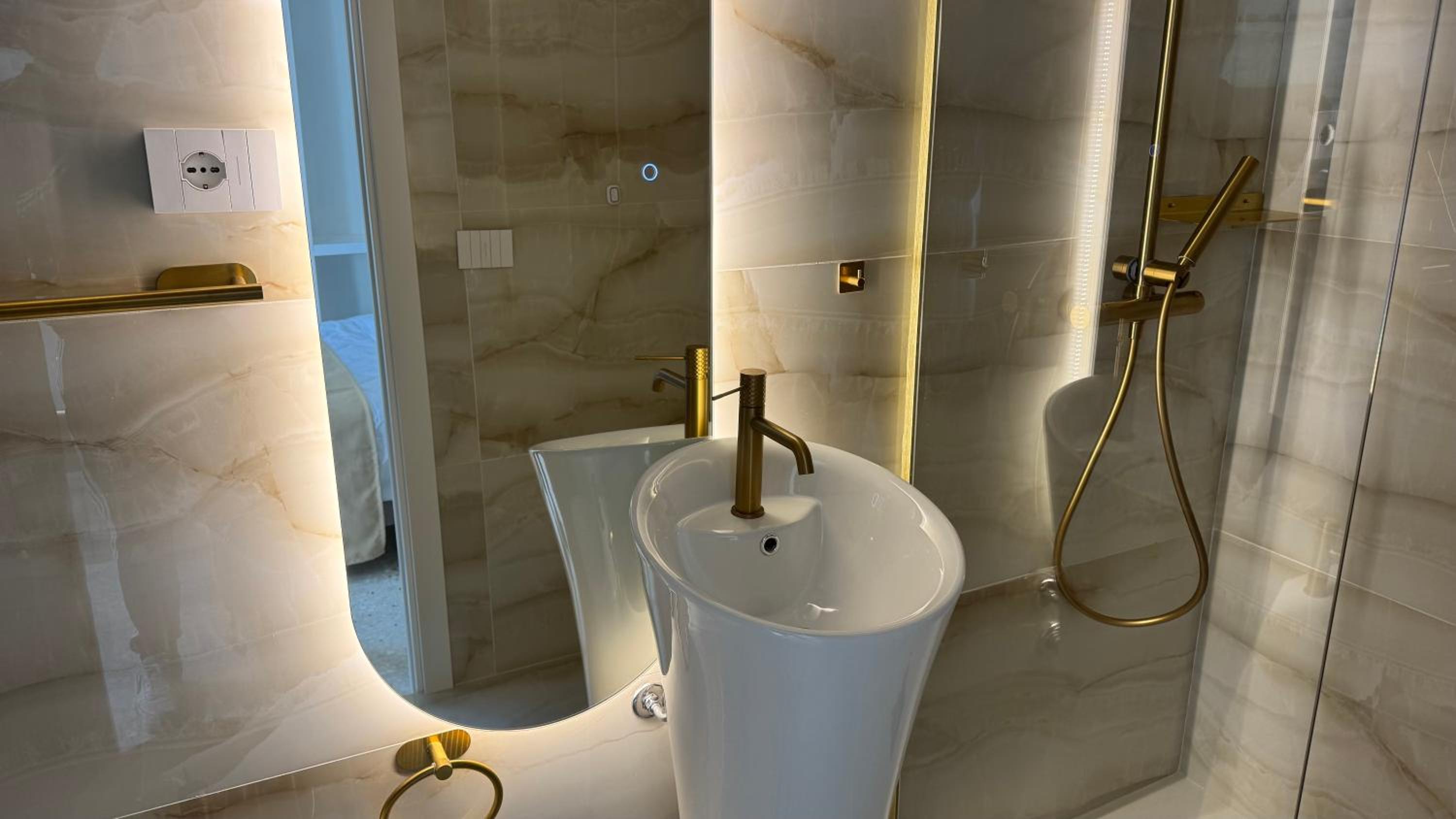 AC GOLD B&B Boutique Rooms & Suite