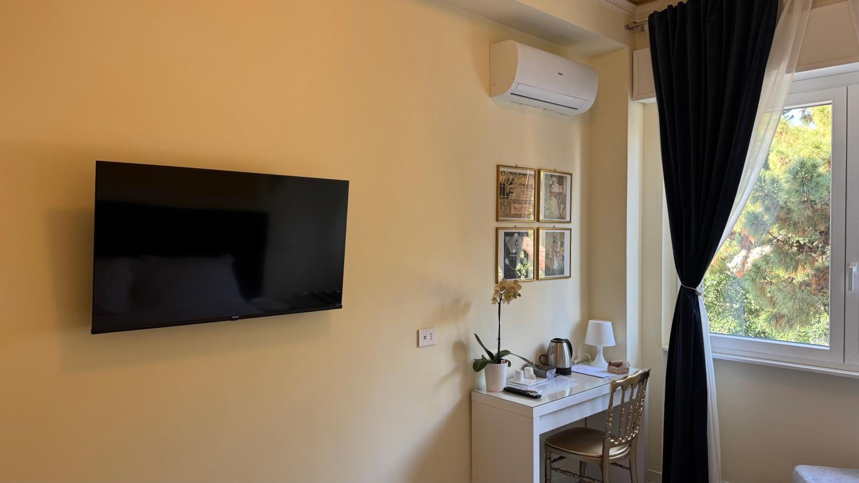 AC GOLD B&B Boutique Rooms & Suite