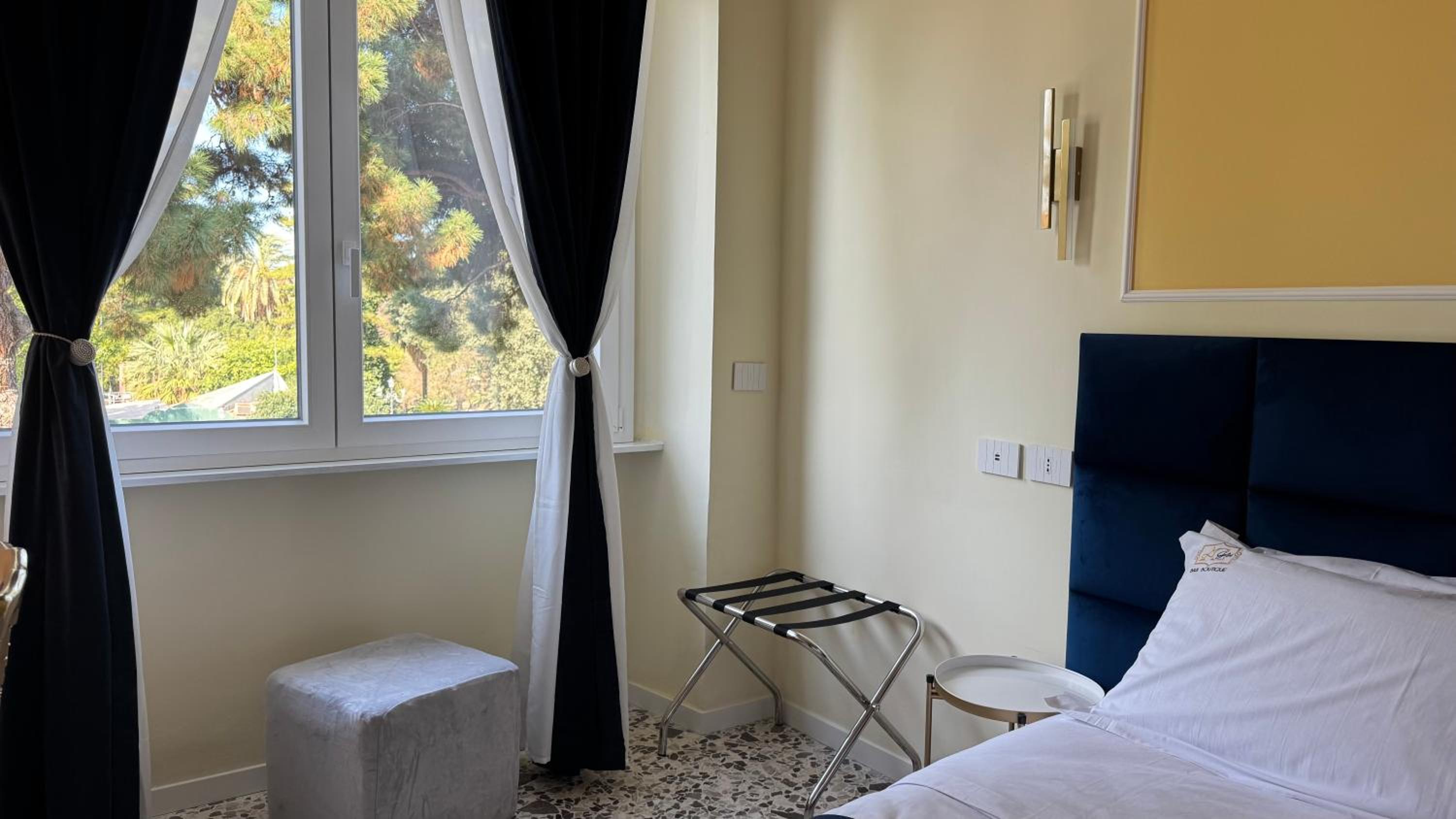 AC GOLD B&B Boutique Rooms & Suite