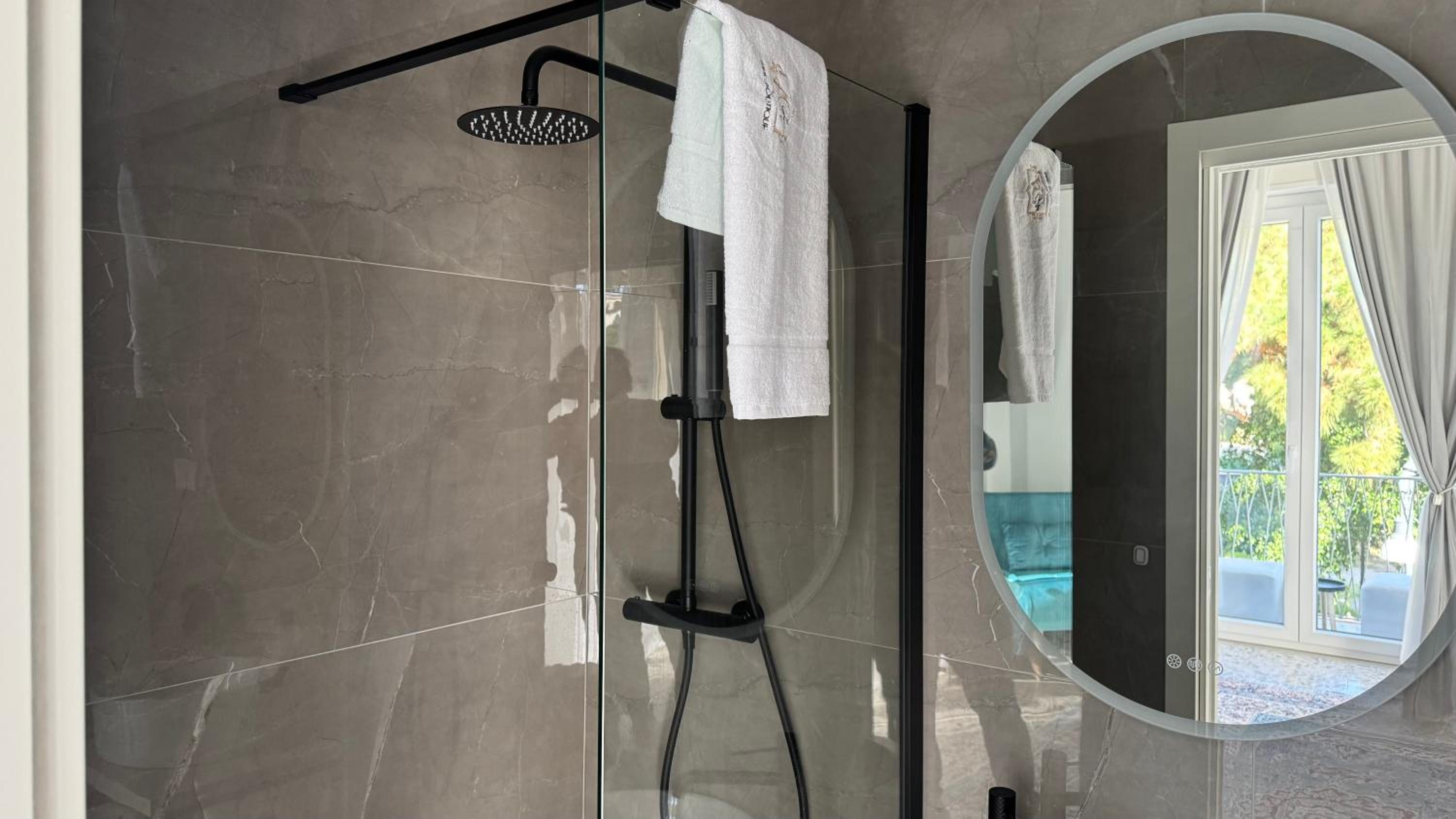 AC GOLD B&B Boutique Rooms & Suite