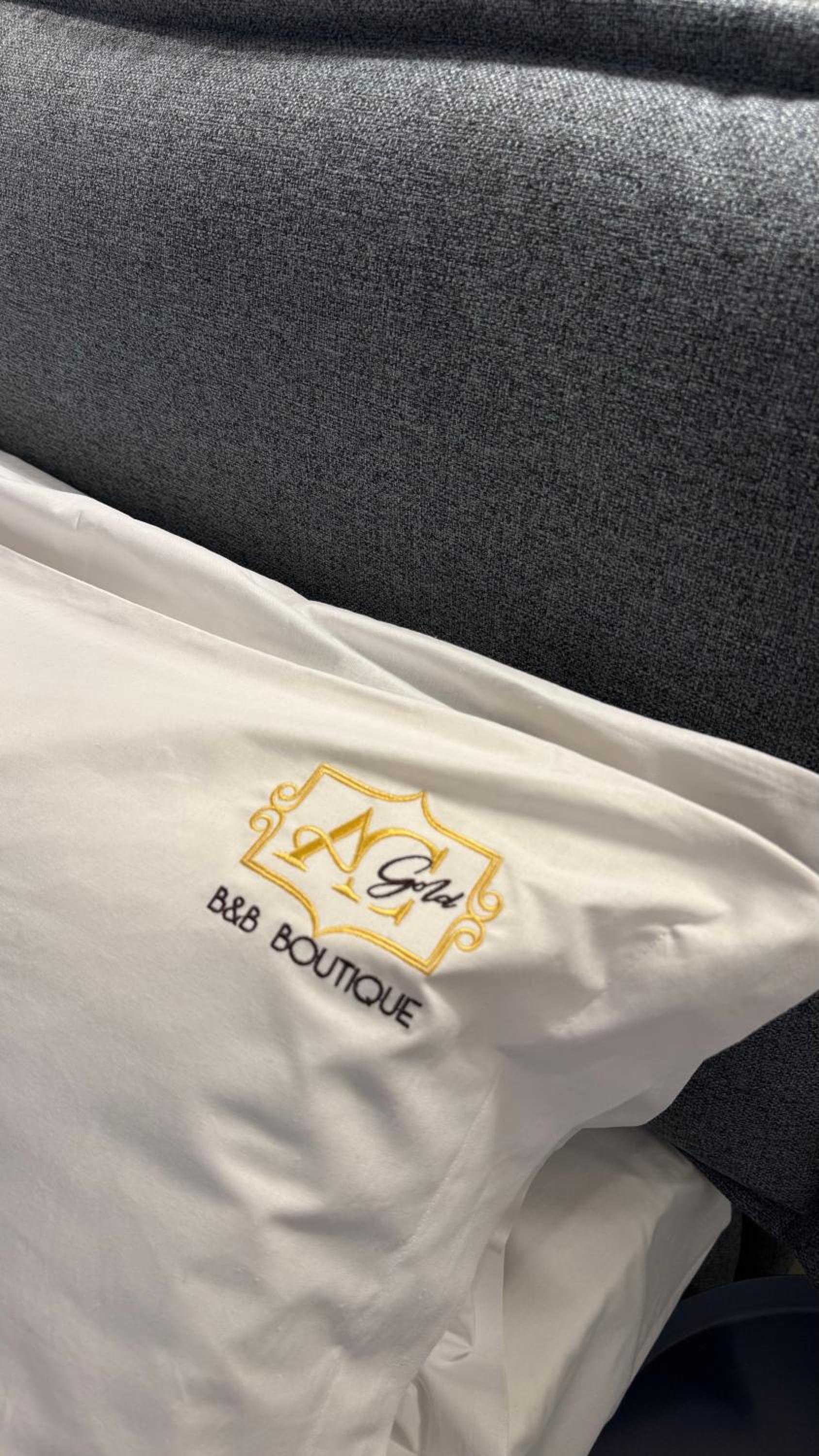AC GOLD B&B Boutique Rooms & Suite