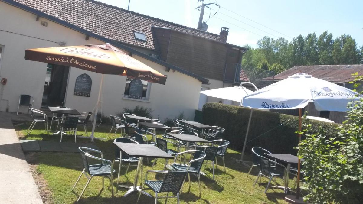 outdoor BBQ area
