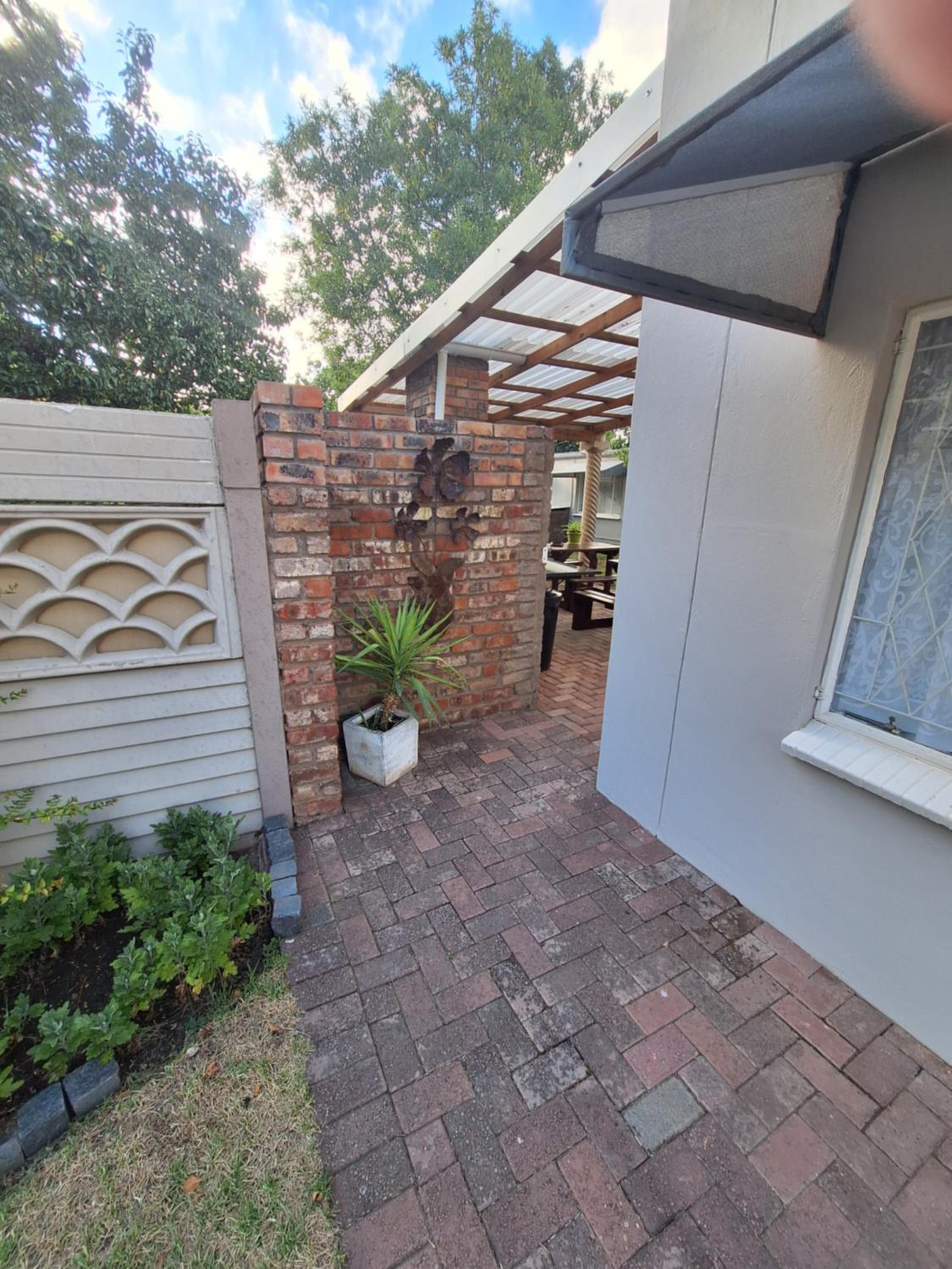 Mechell's Accomodation, photo 9