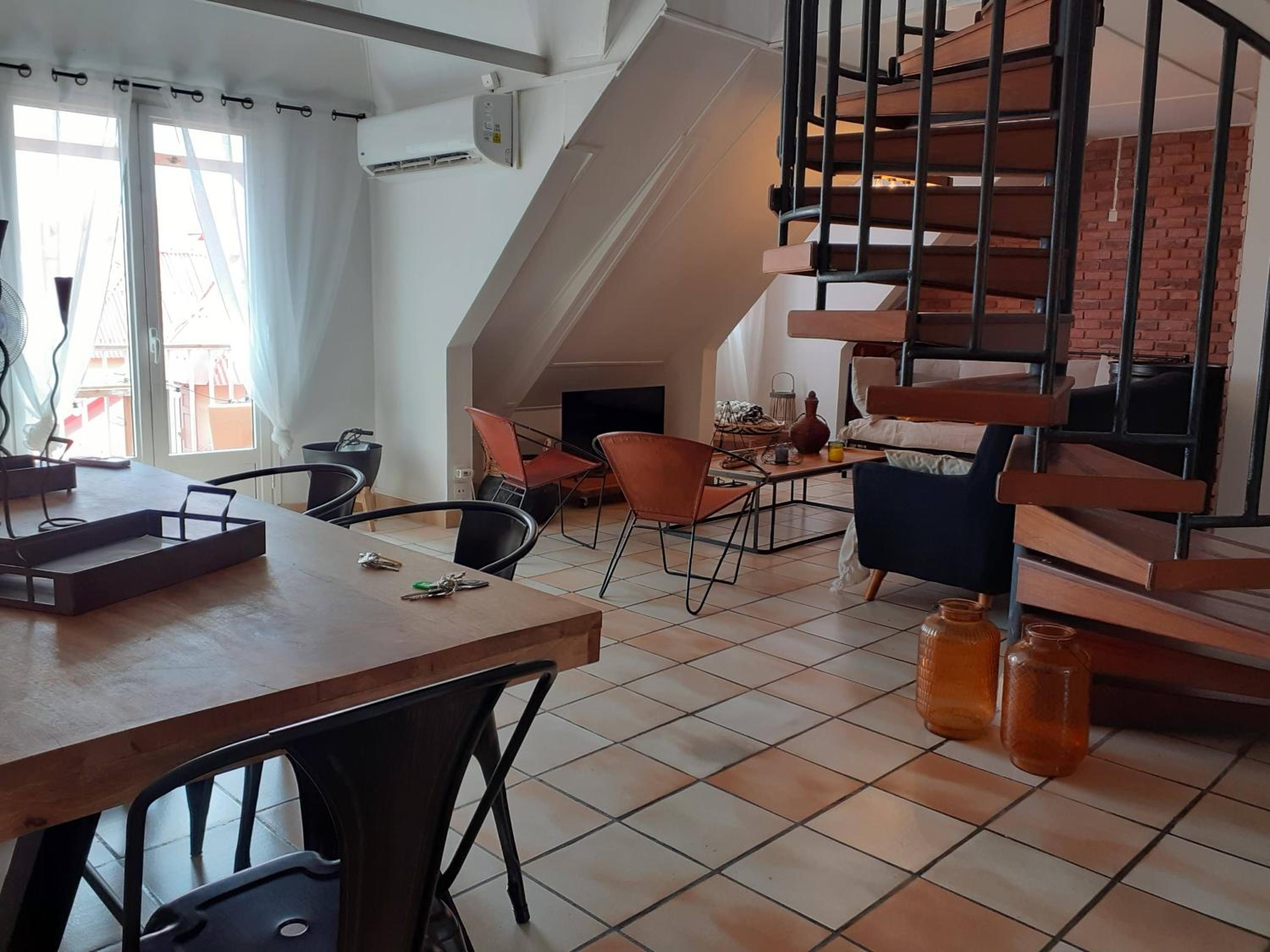 Loft 65