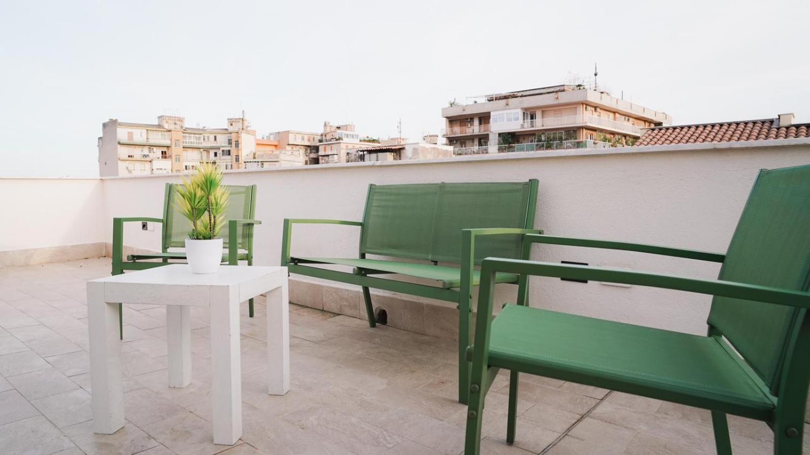 Marina Sea Apartments-Seaside Boutique