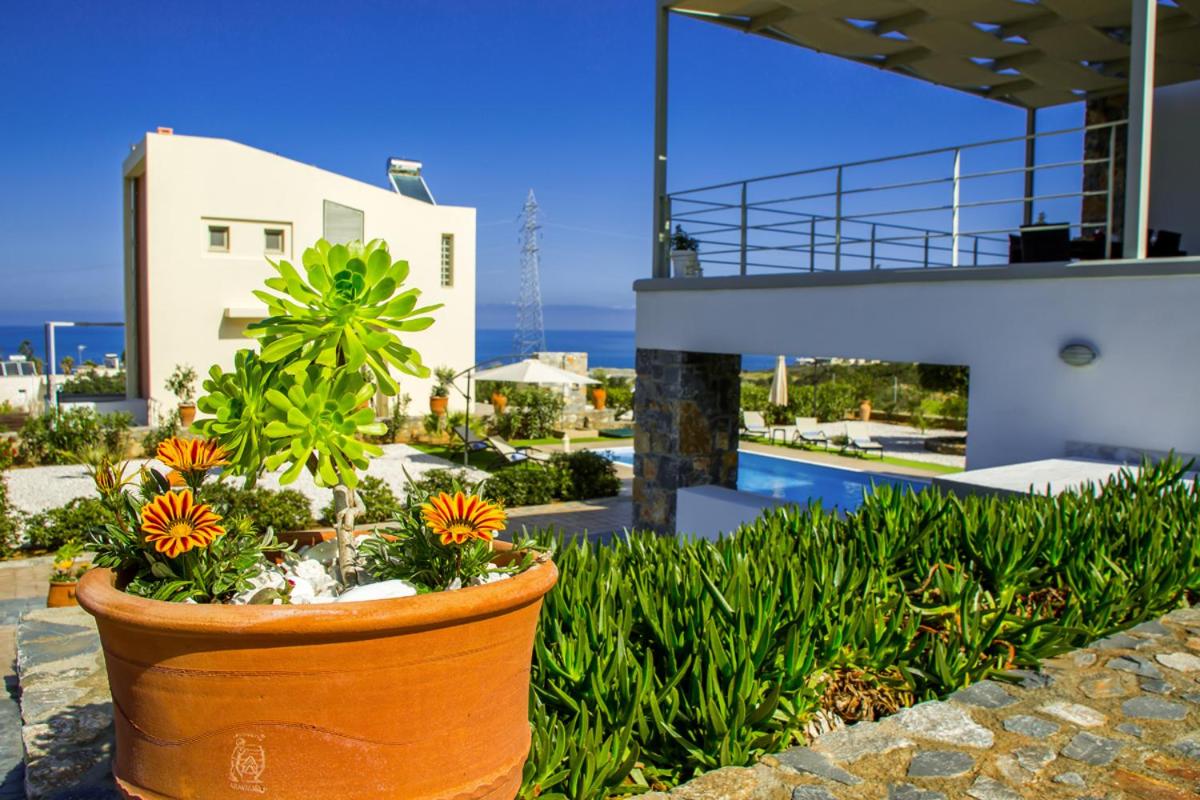 Aroma Villas