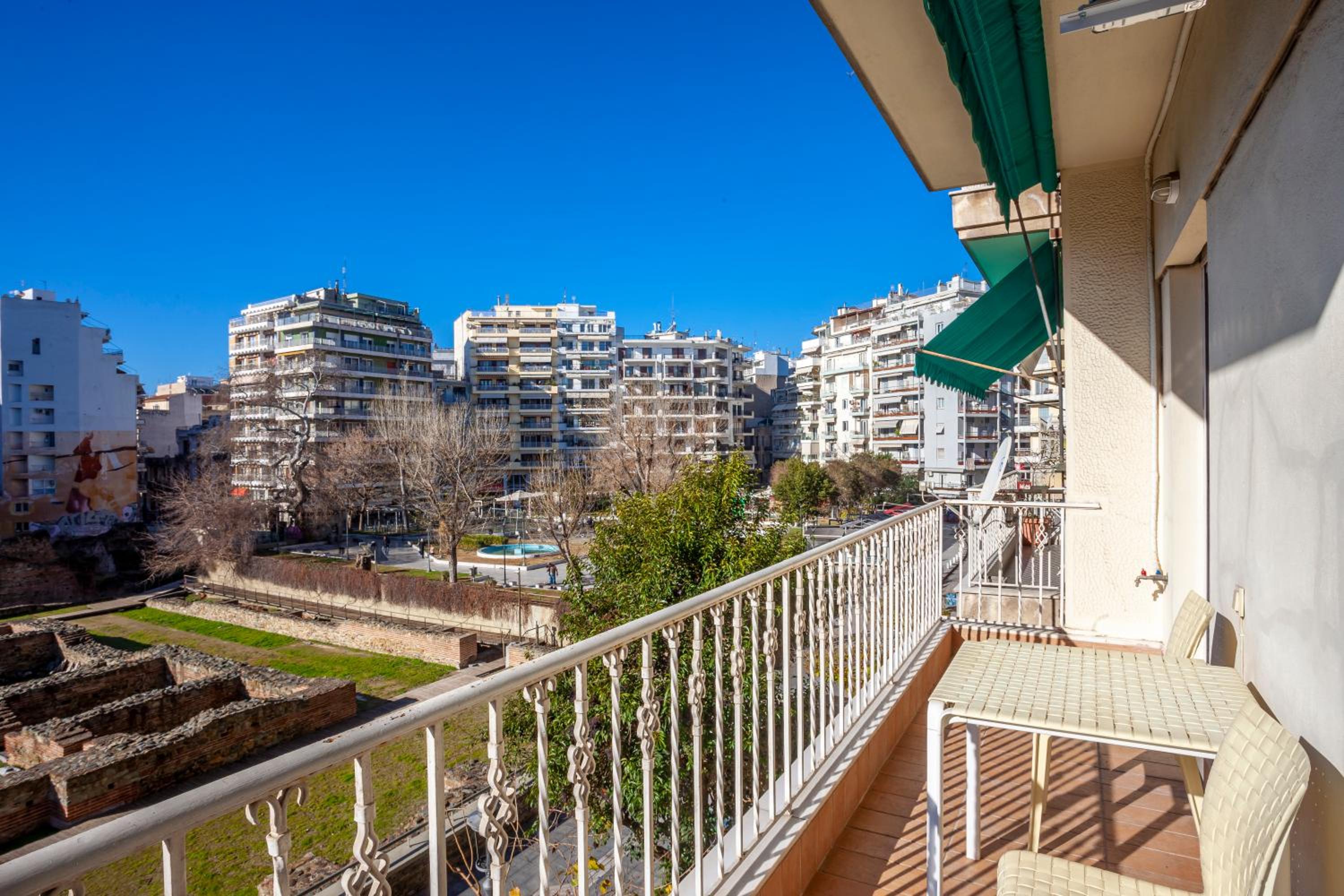 Viewscape Navarino Apt