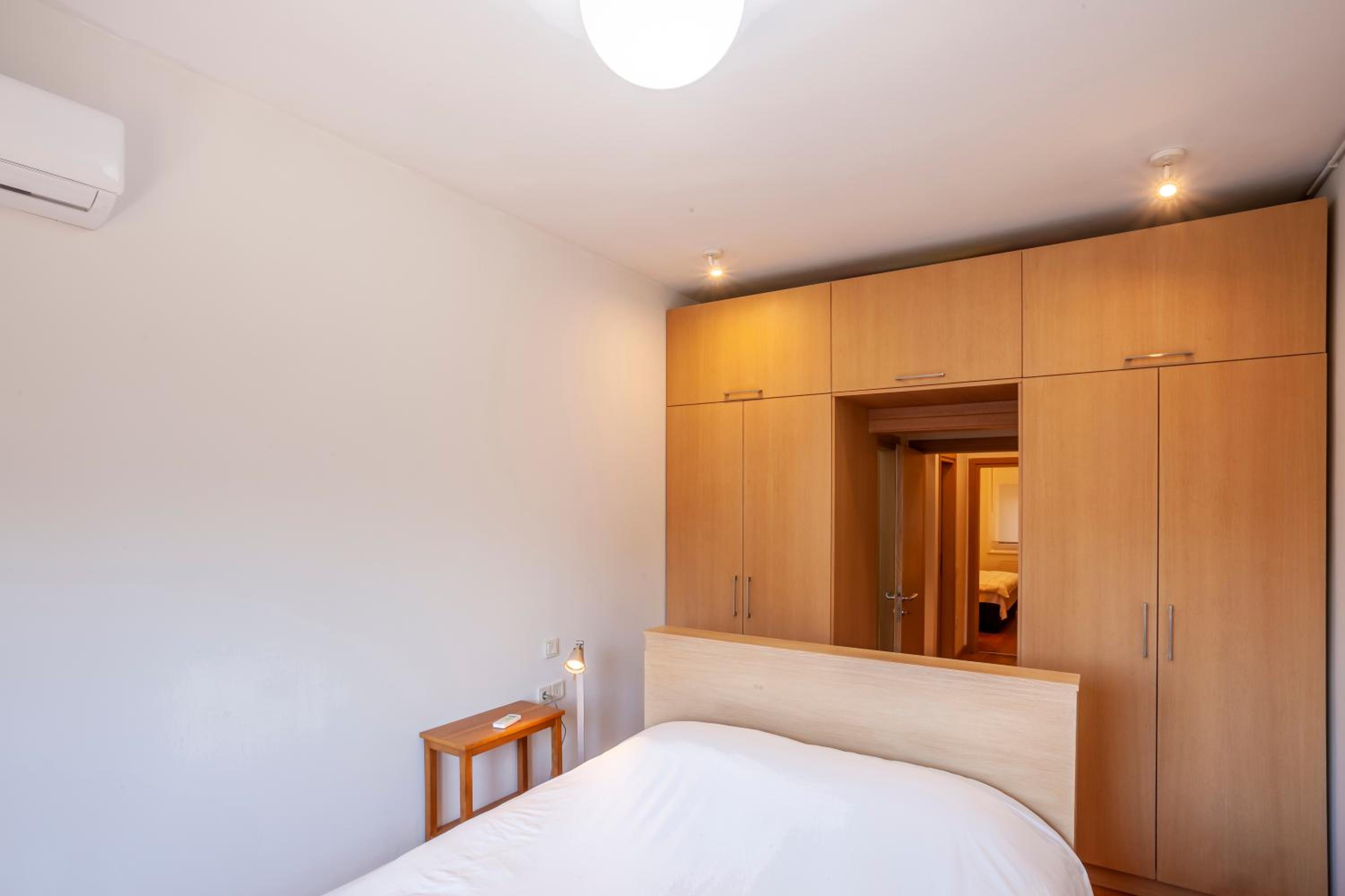 Viewscape Navarino Apt