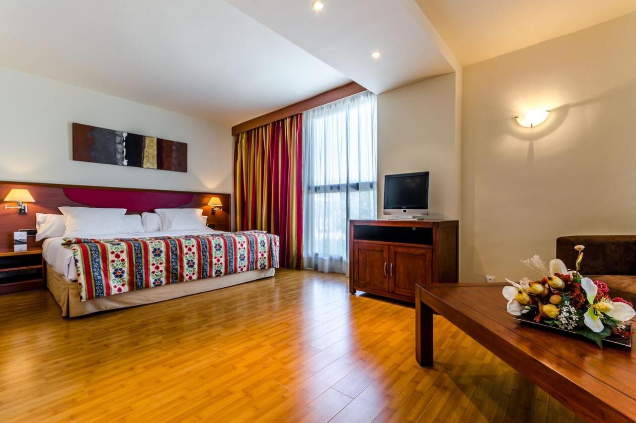 Alcala De Henares Vacations - Alcala Plaza - Property Image 3