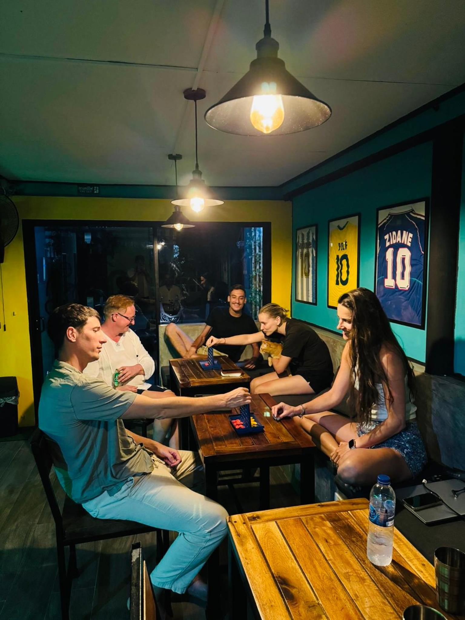 The 10 Club Hostel