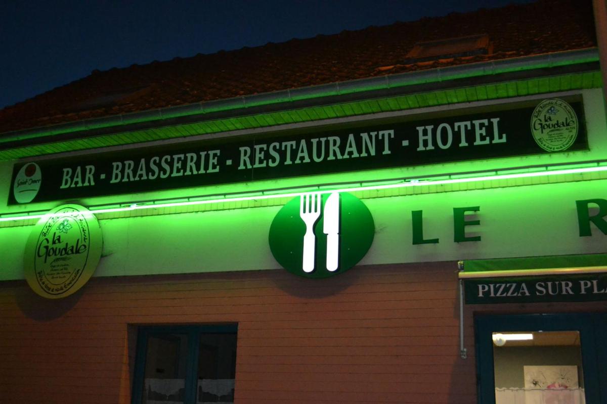 Le Relais De Risquetout en Hem-Hardinval — restaurant