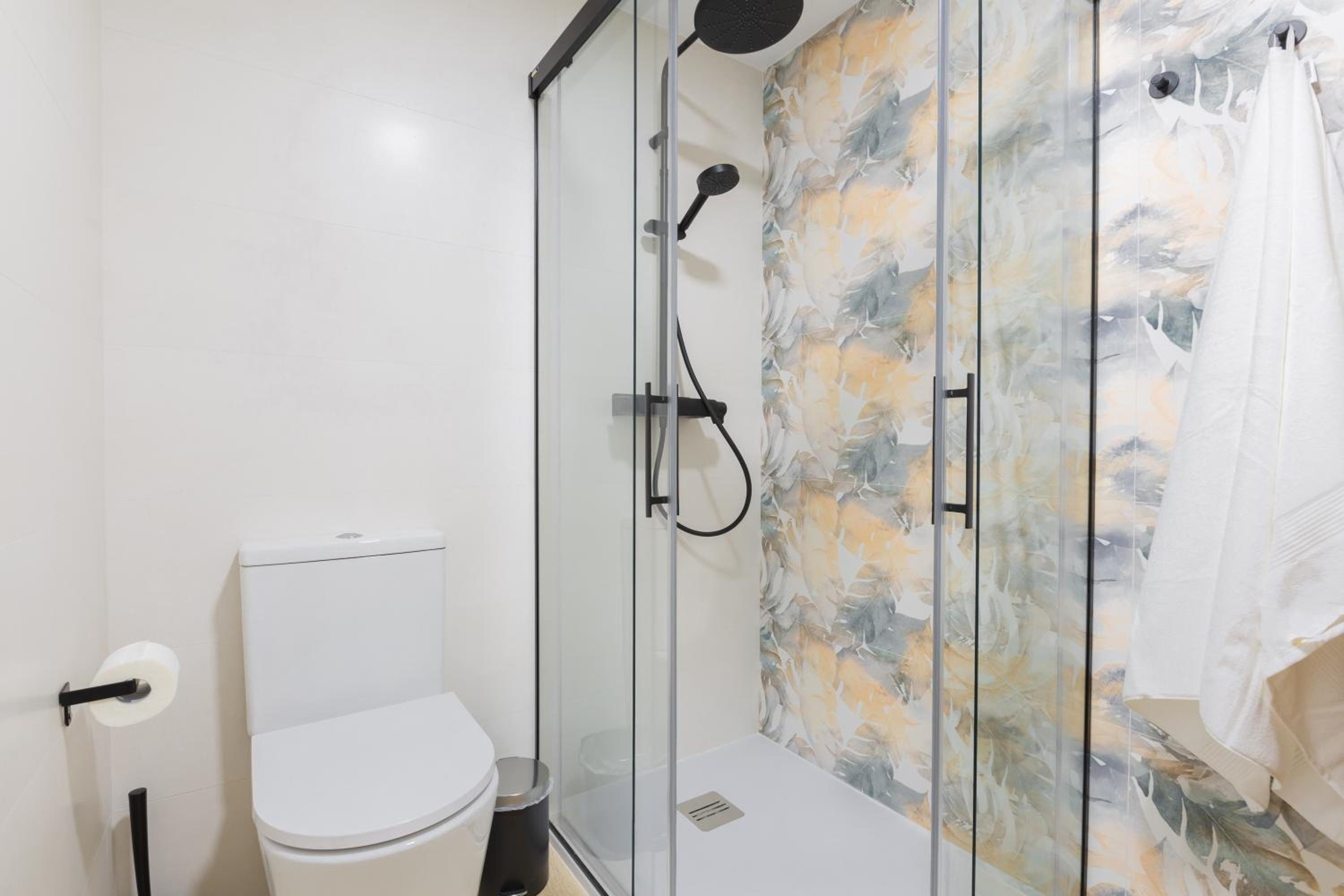 OceanBlue Suite Studio - Piscina