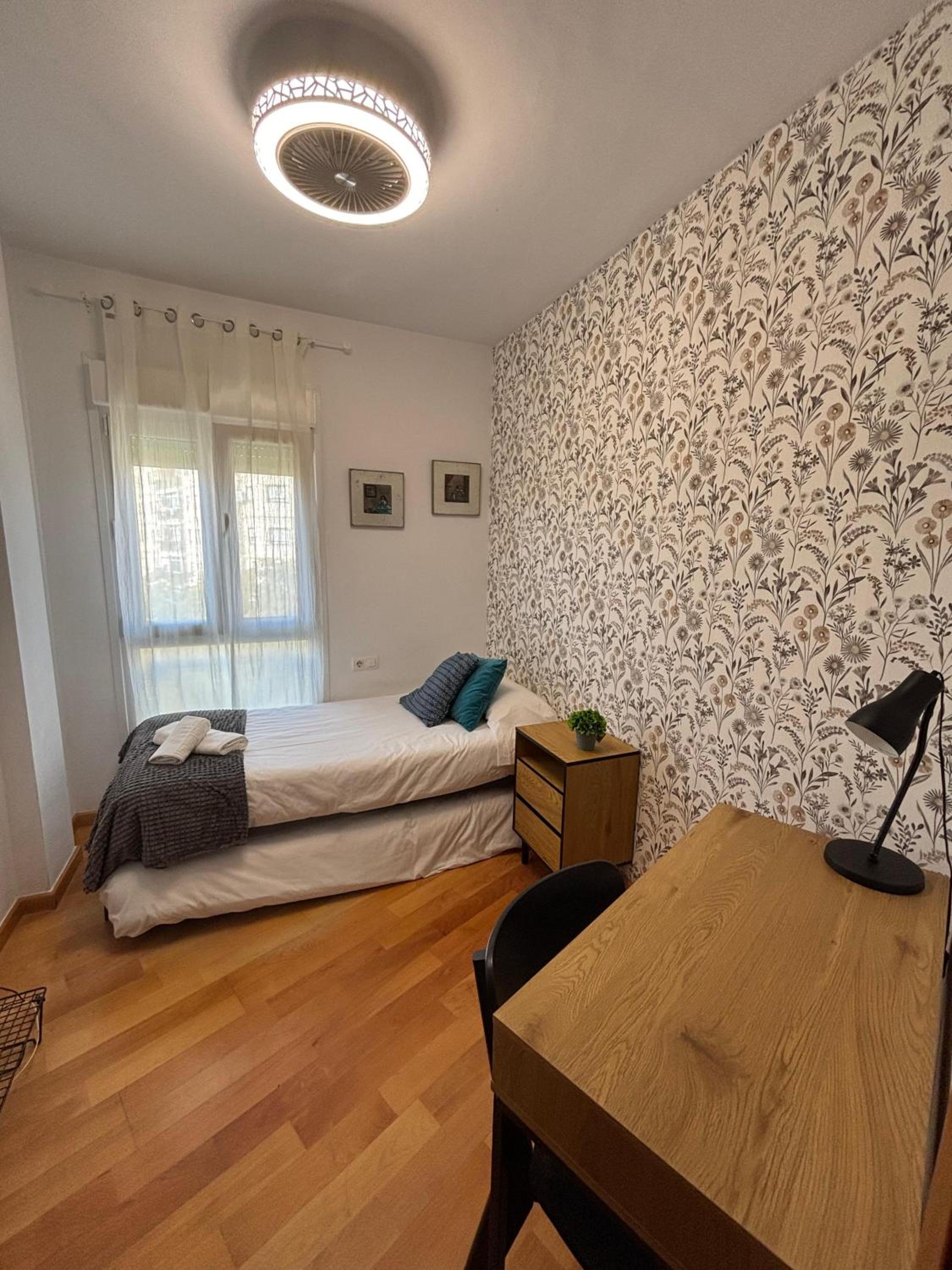 Cozy Flat Close to City Center