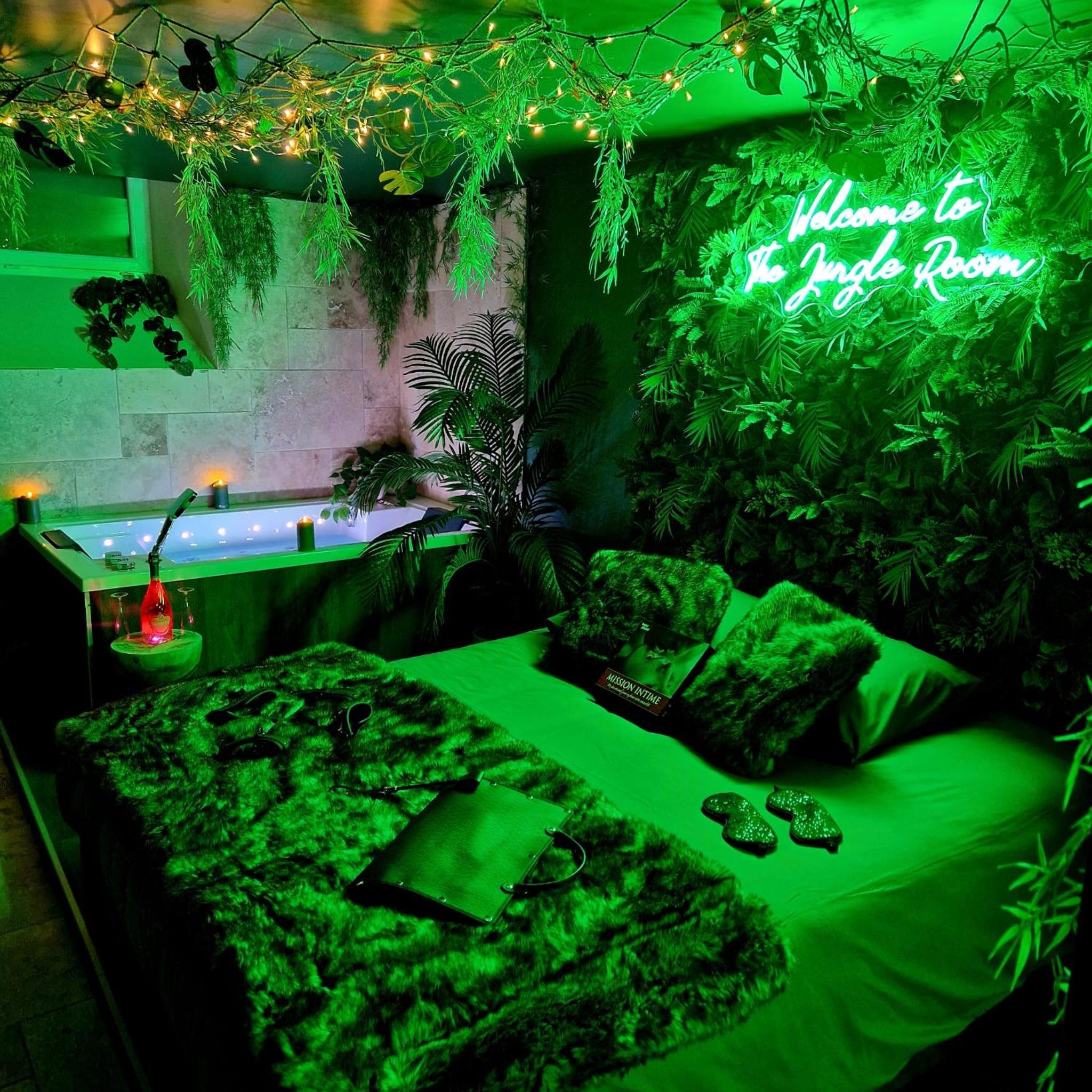 Evasion Tropicale Suite Jungle Room