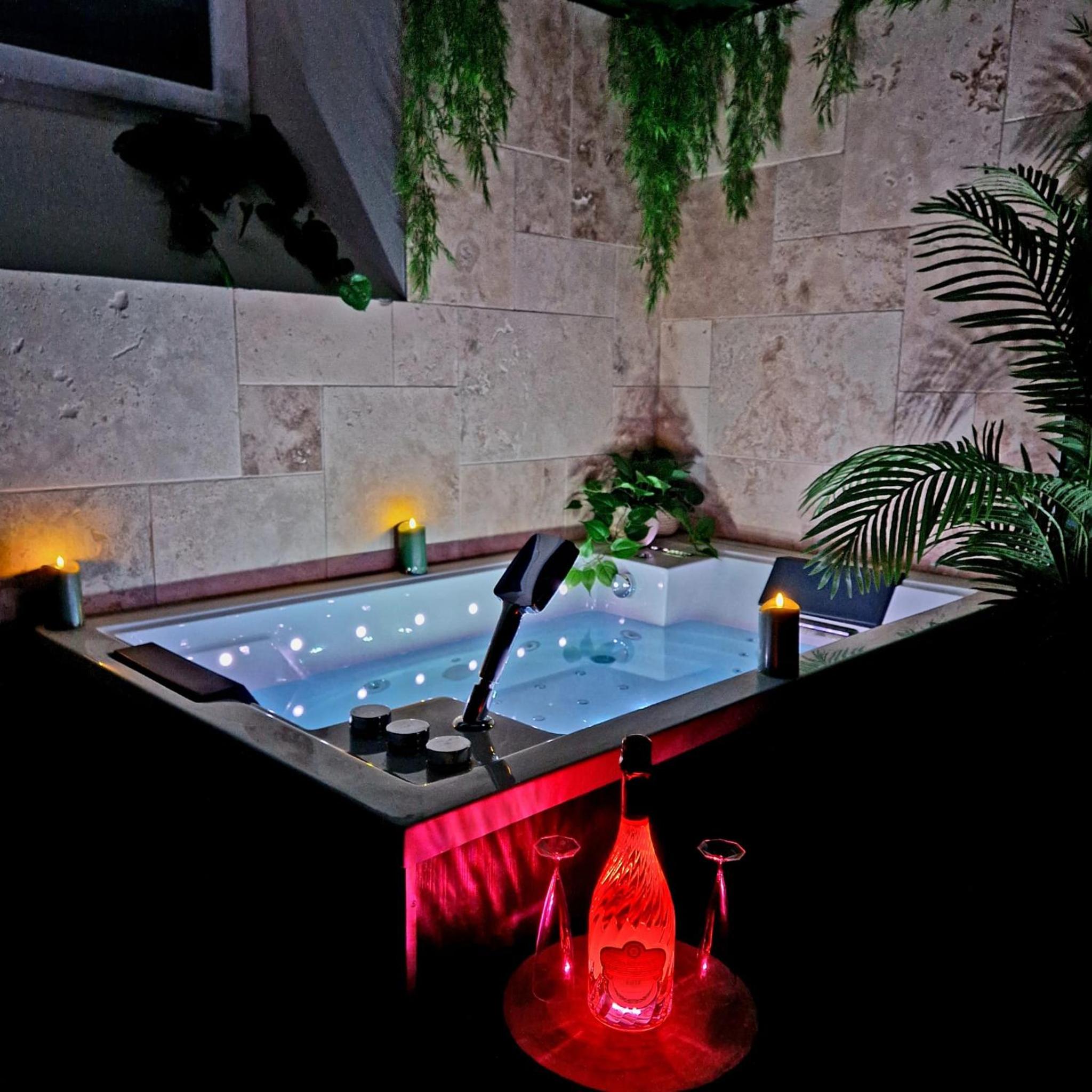 Evasion Tropicale Suite Jungle Room
