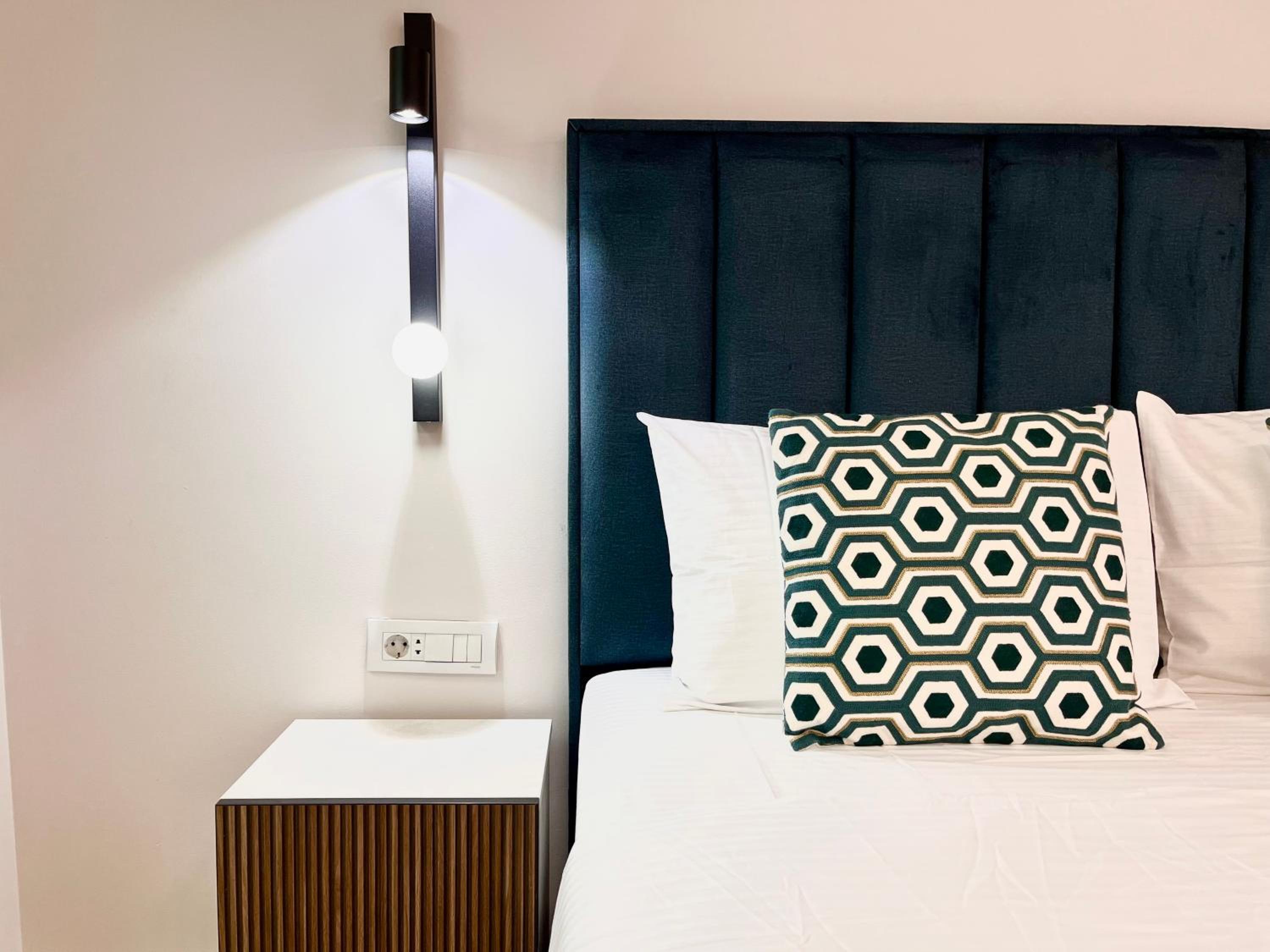The City Retreat Apart-Hotel