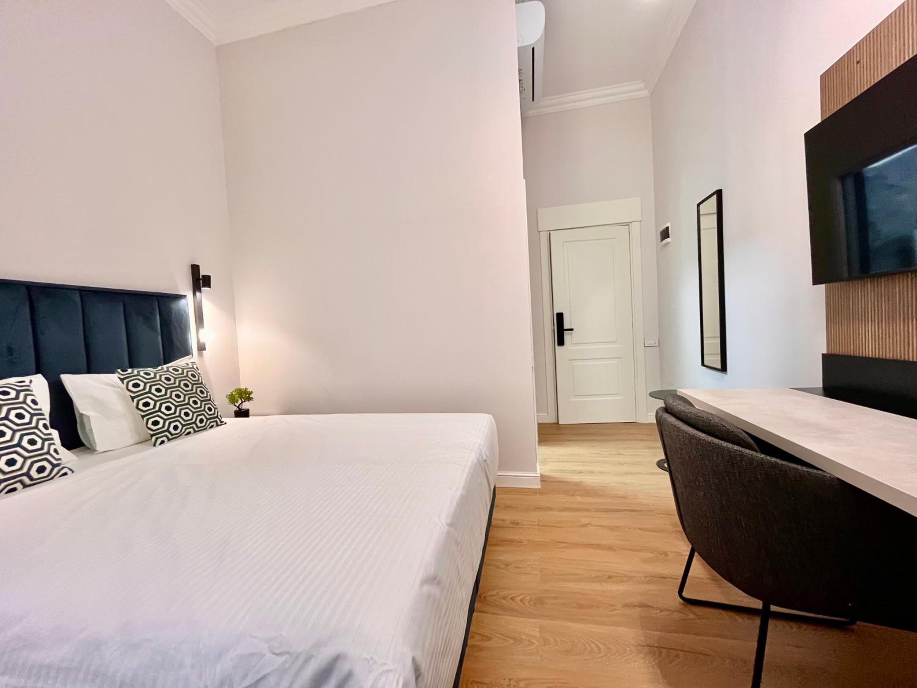 The City Retreat Apart-Hotel