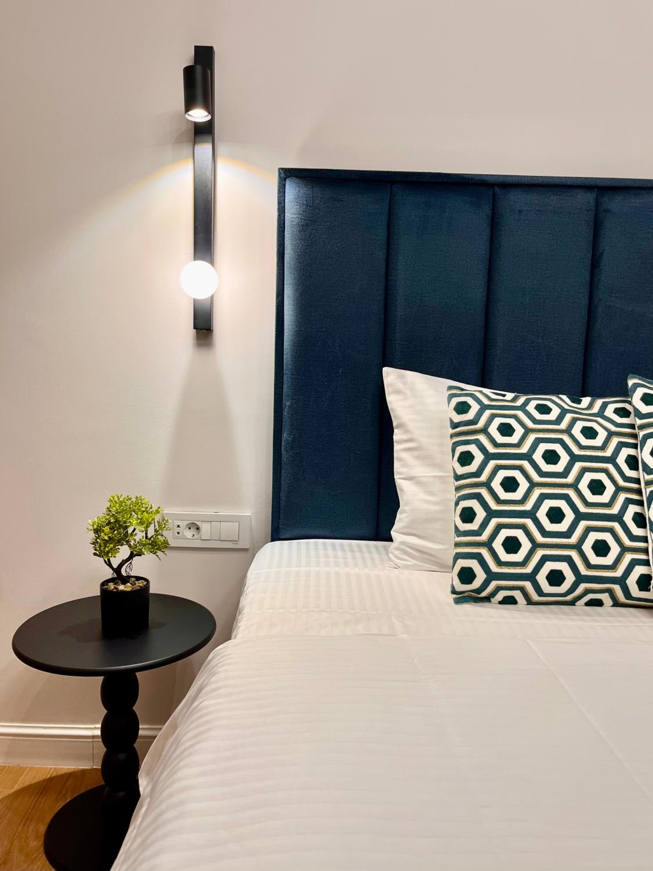 The City Retreat Apart-Hotel