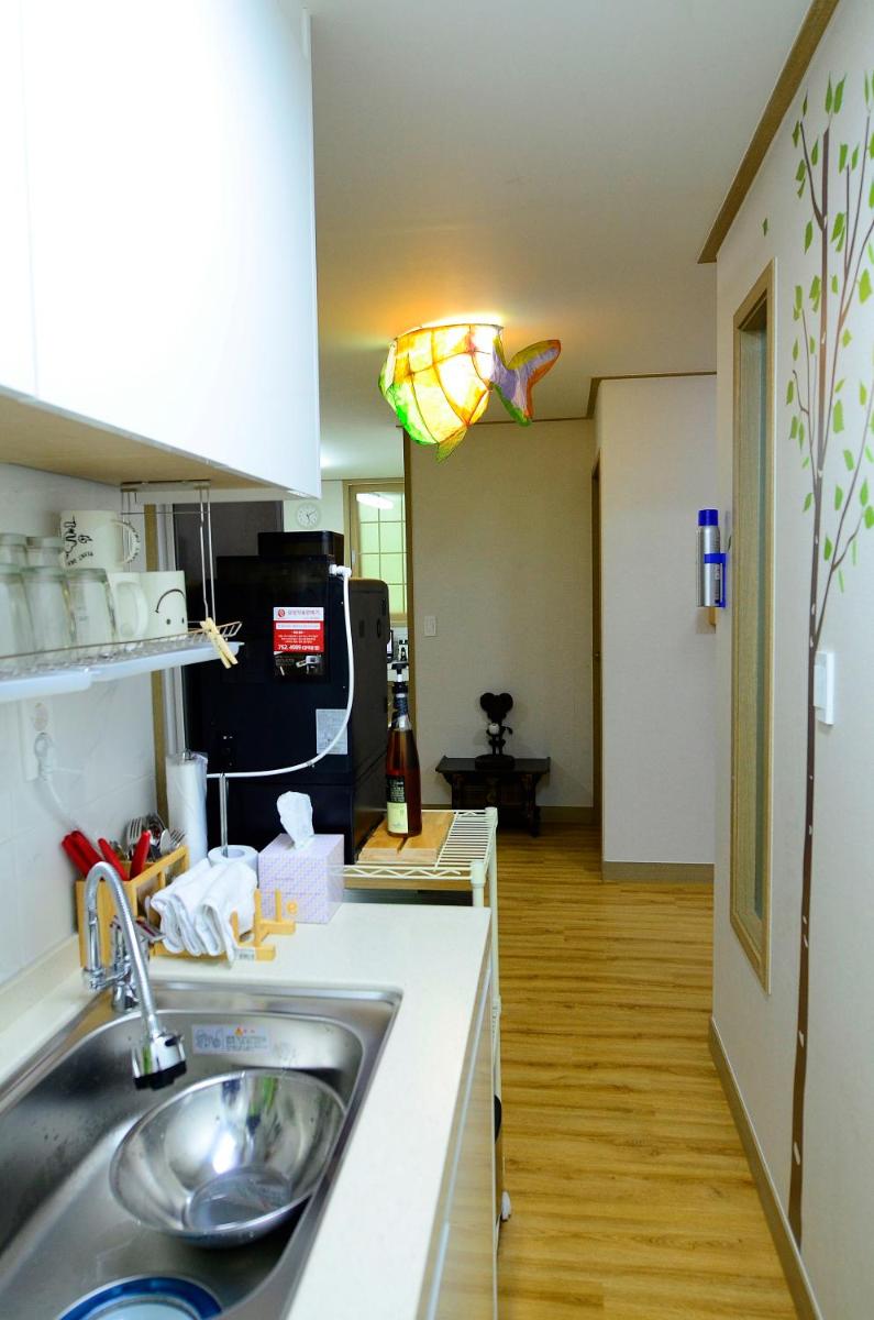 Ganderak Guesthouse
