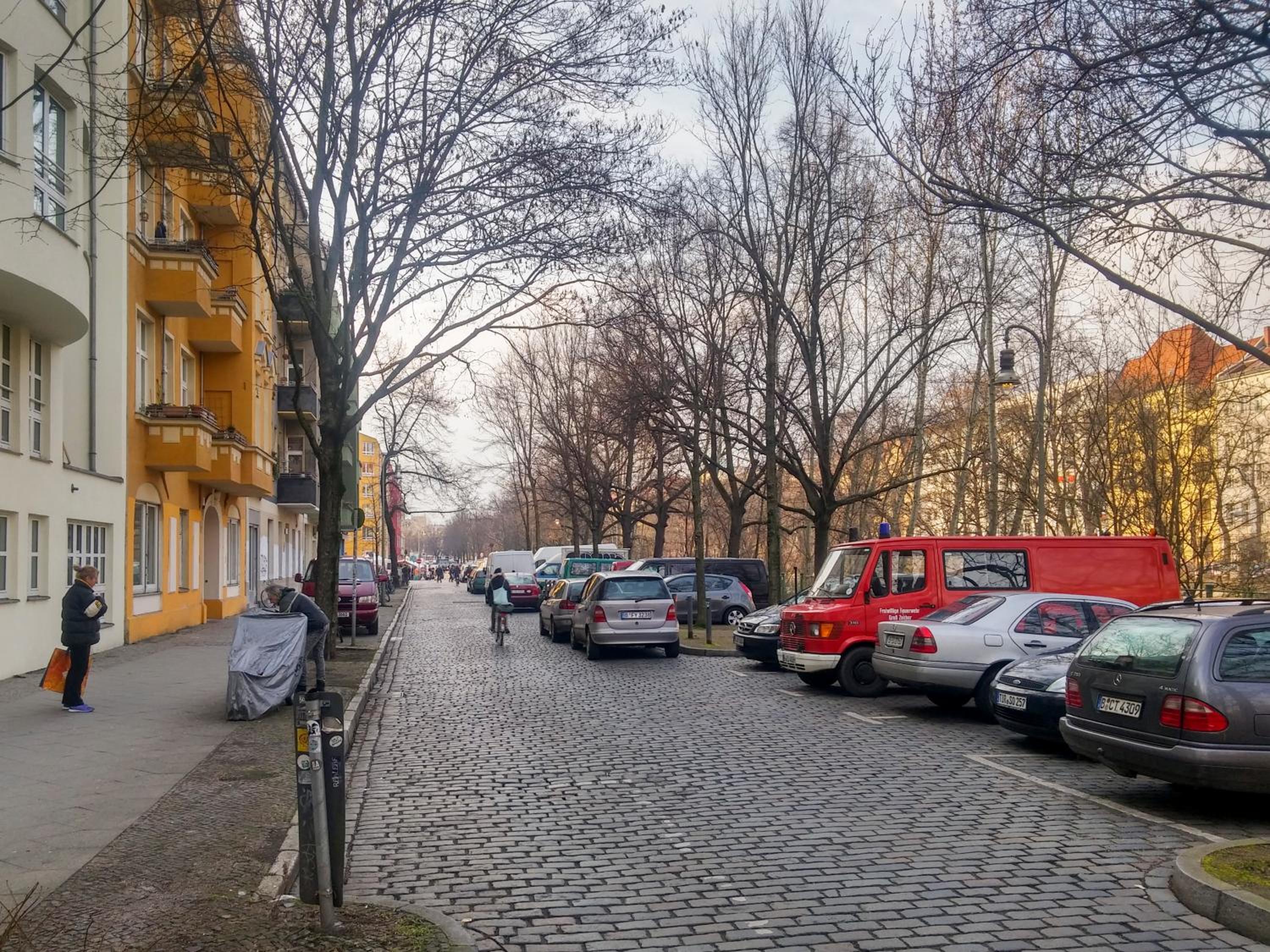 The Maybach - rooftop living XBerg, 1BR, 1 living room, group & family friendly, 2 - 4 Guests