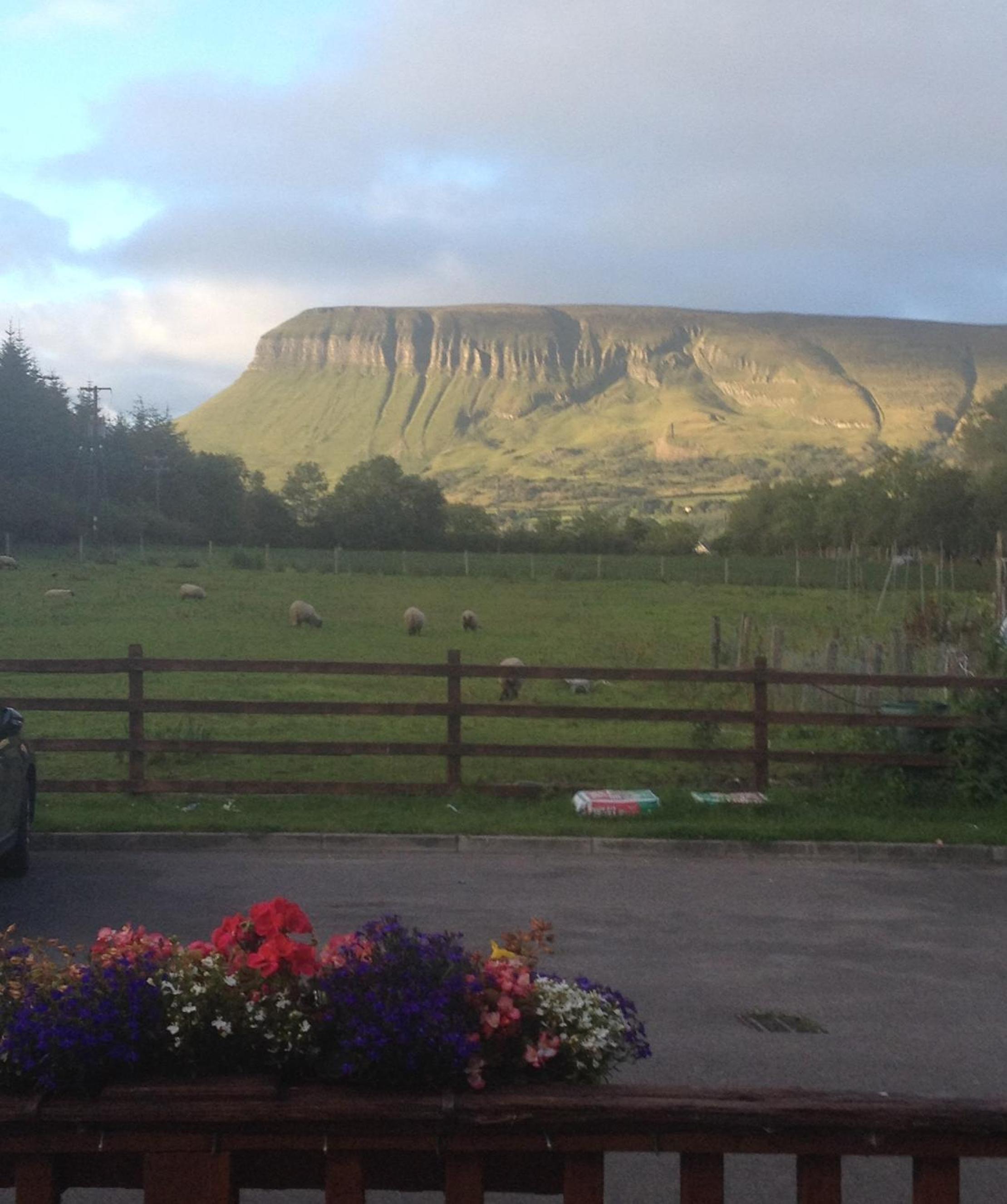 Yeats Lodge