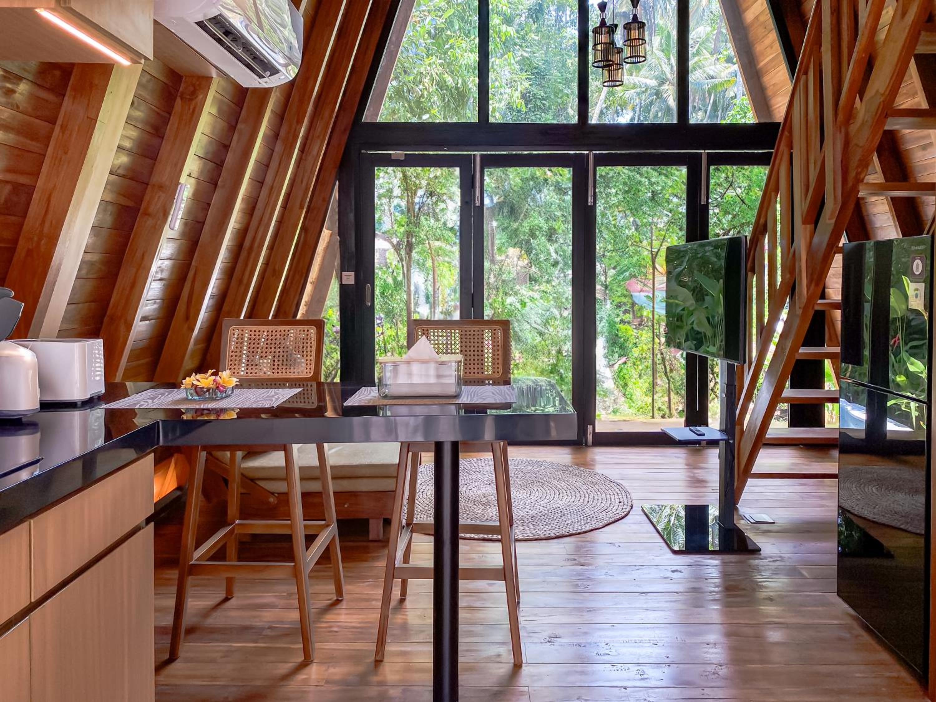 Hidden Den Villa Ubud