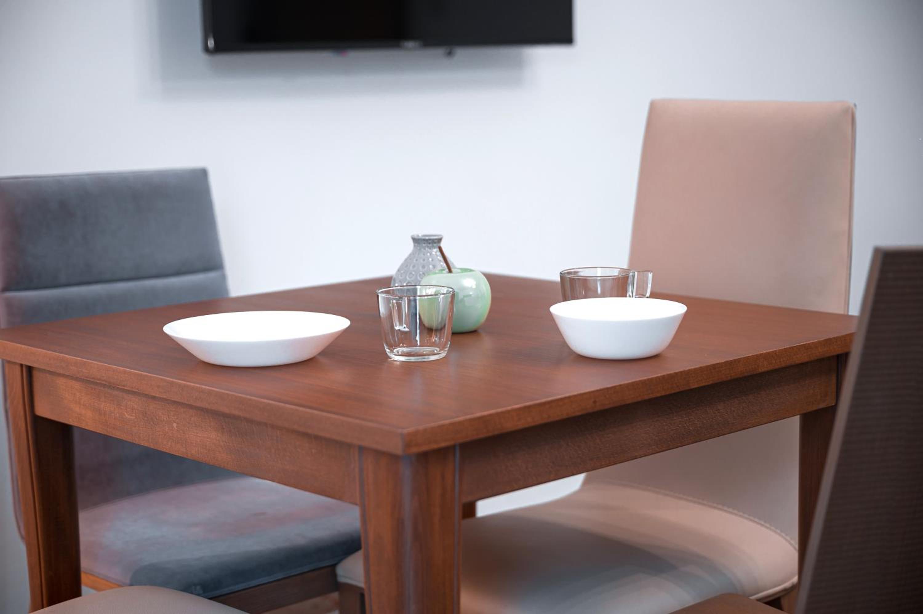 Grec Maison Piraeus by GrecCollection