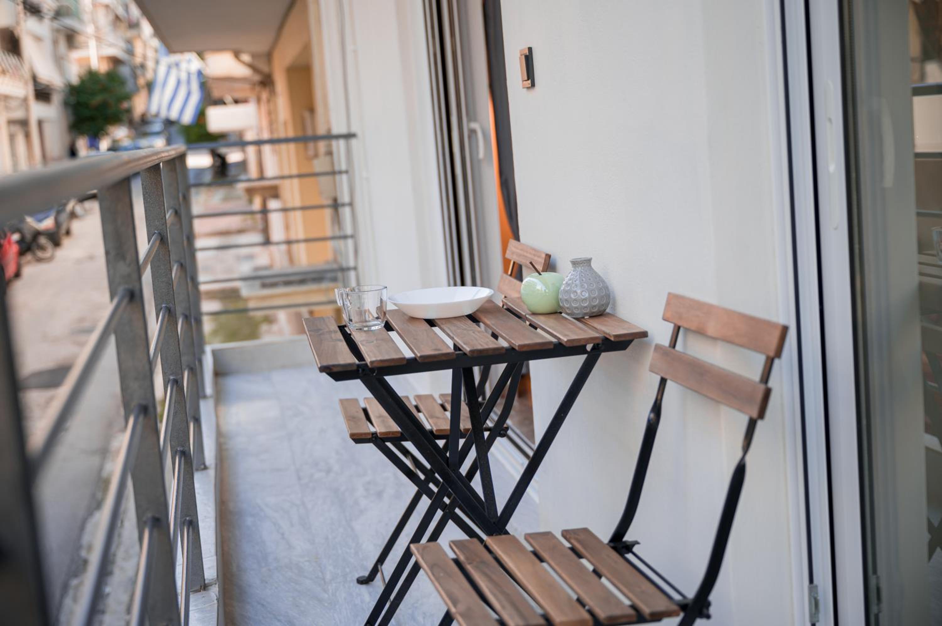 Grec Maison Piraeus by GrecCollection