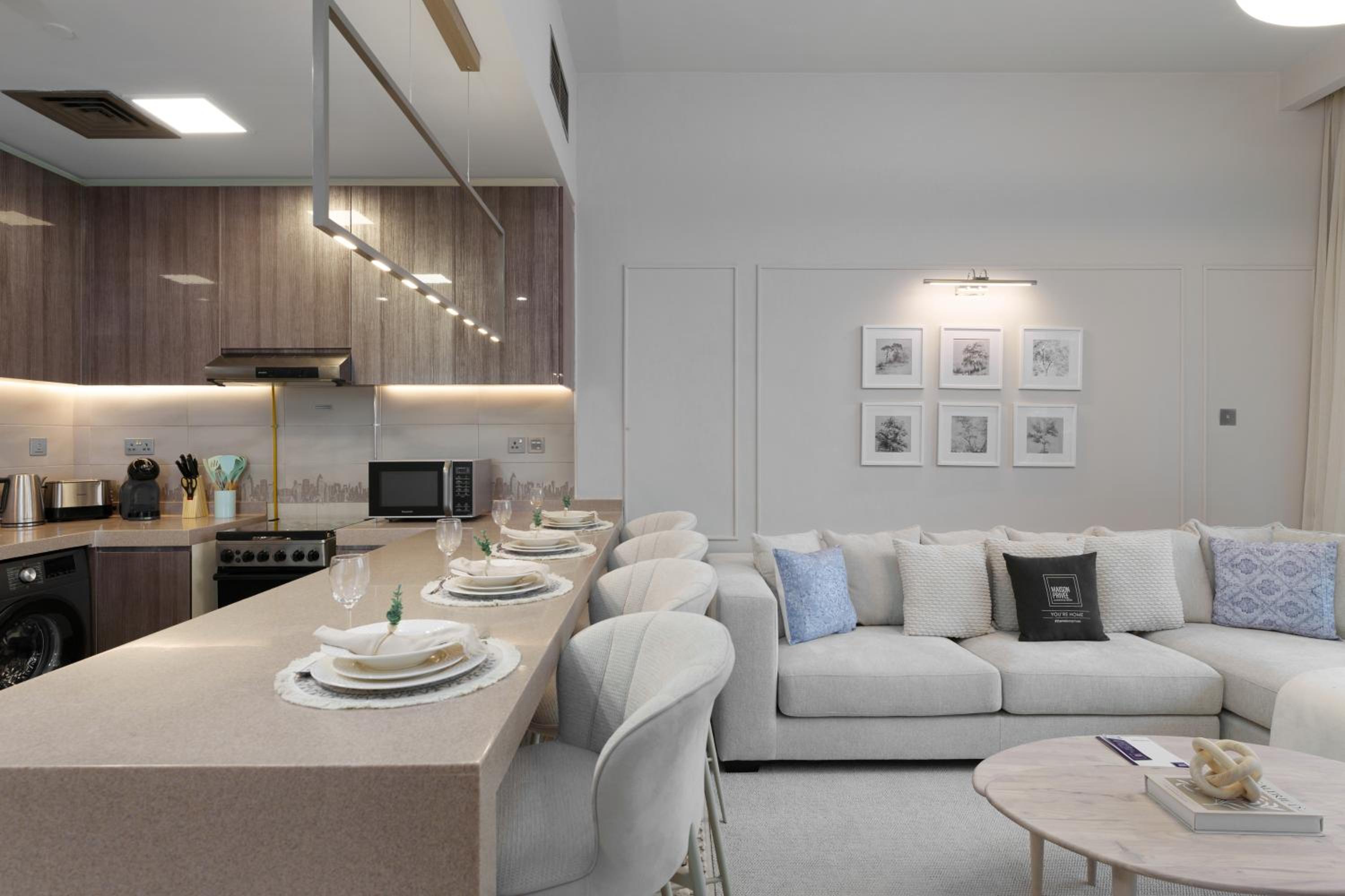 Maison Privee - Modern Living with Premium Amenities close to Marina