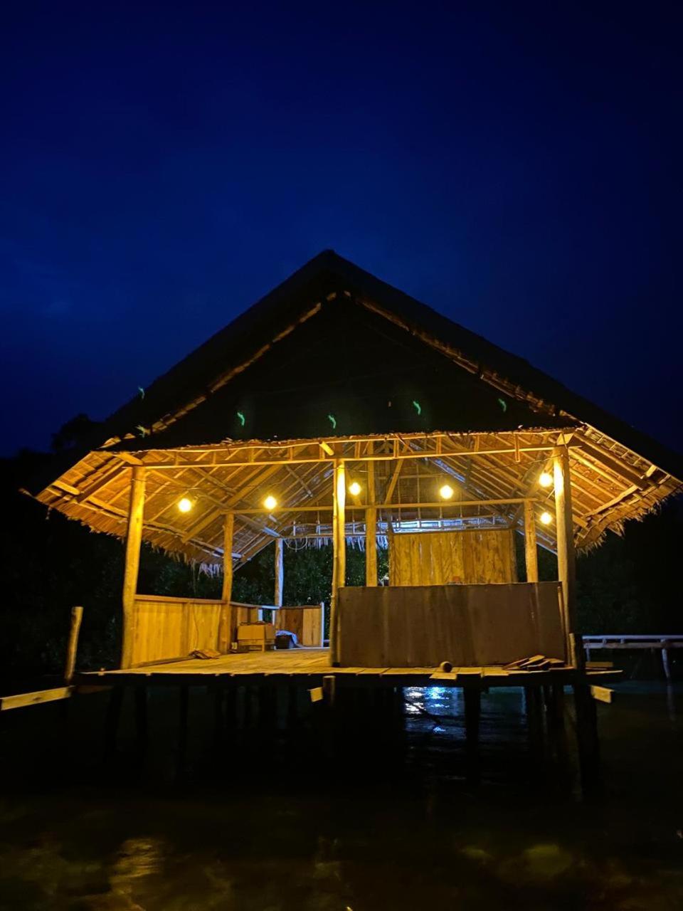 Senjahomestayrajaampat